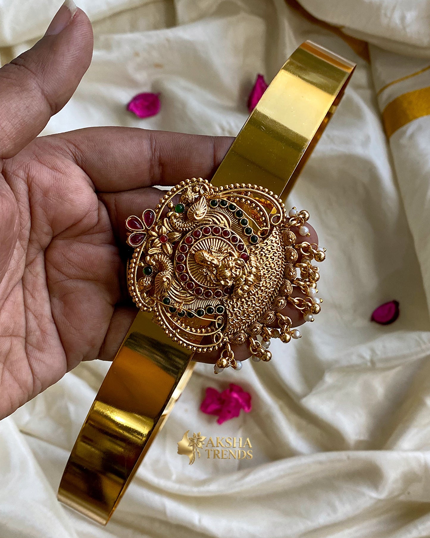 Antique plain hipbelt -lakshmi Aksha Trends