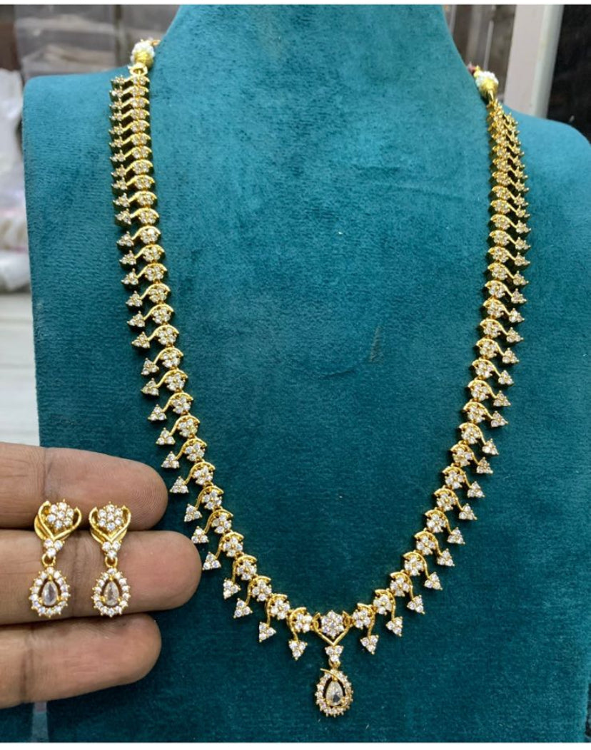Premium diamond Haram Aksha Trends