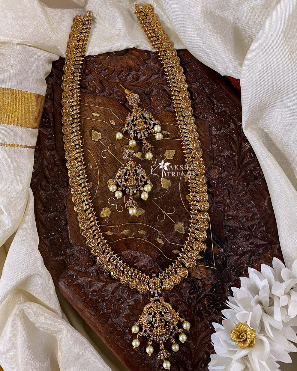 Lakshmi kasumalai haram Aksha Trends 