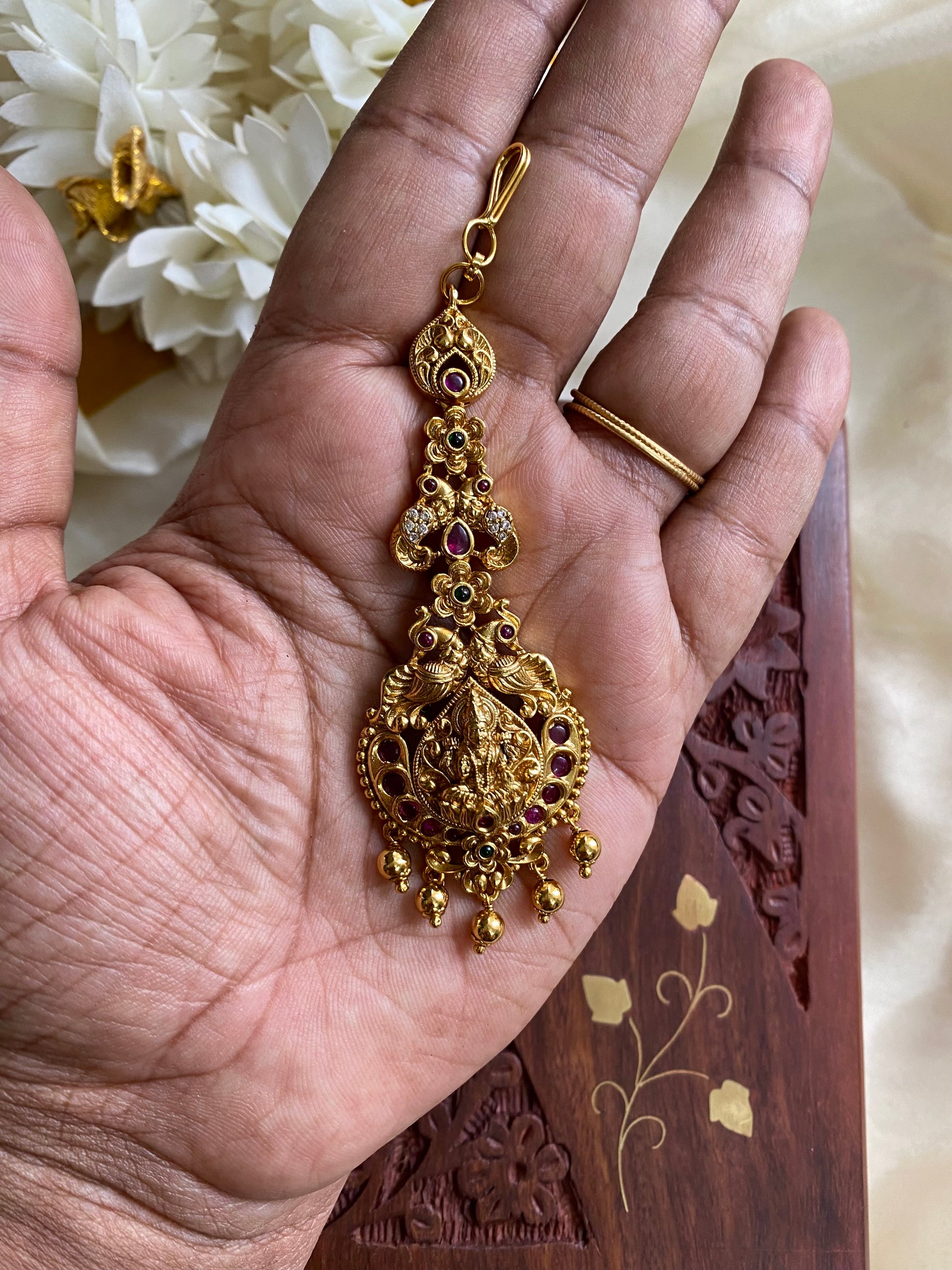 Bridal Tikka Aksha Trends