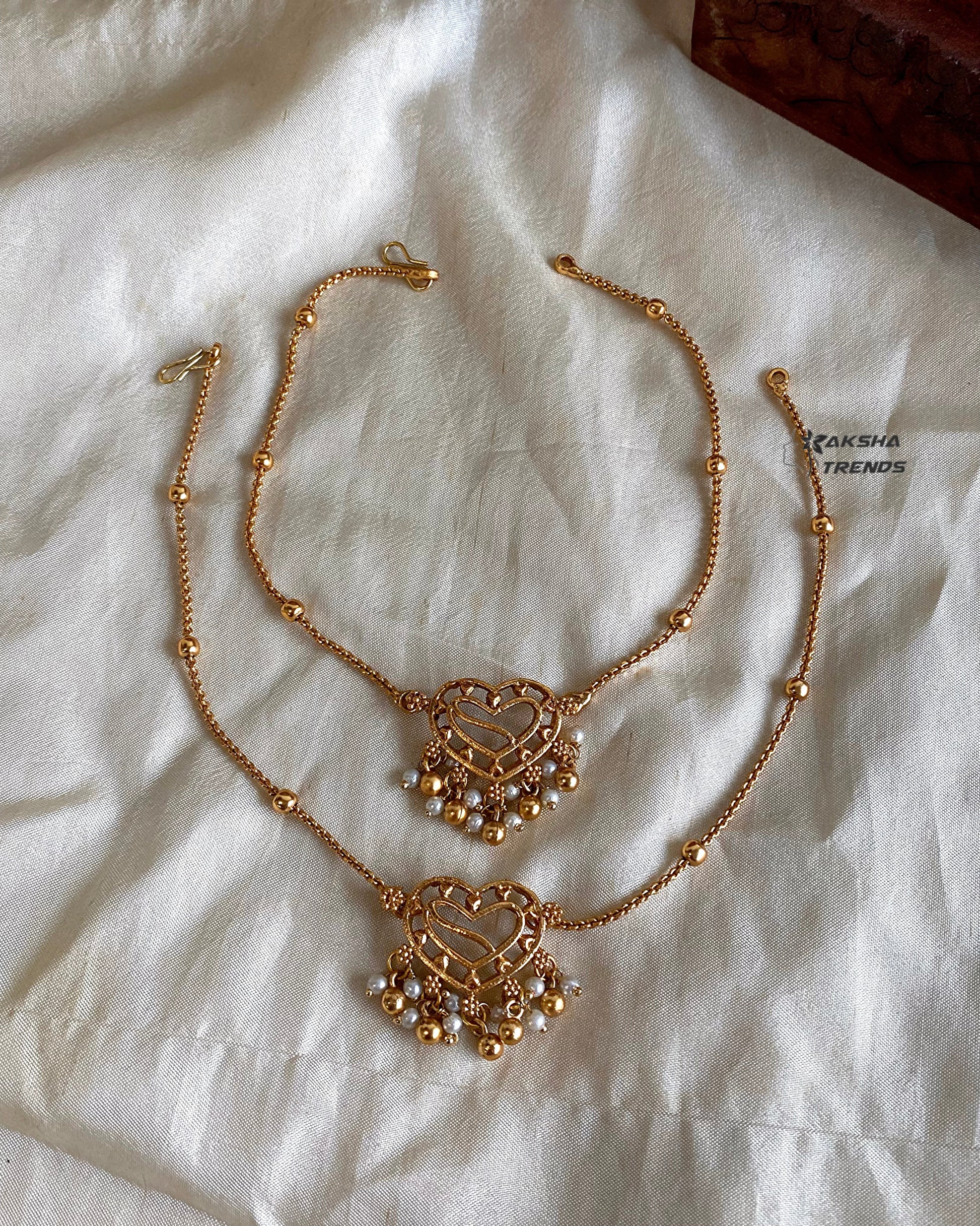 Antique Heart Anklet / kolusu (10.5 inch) Aksha Trends