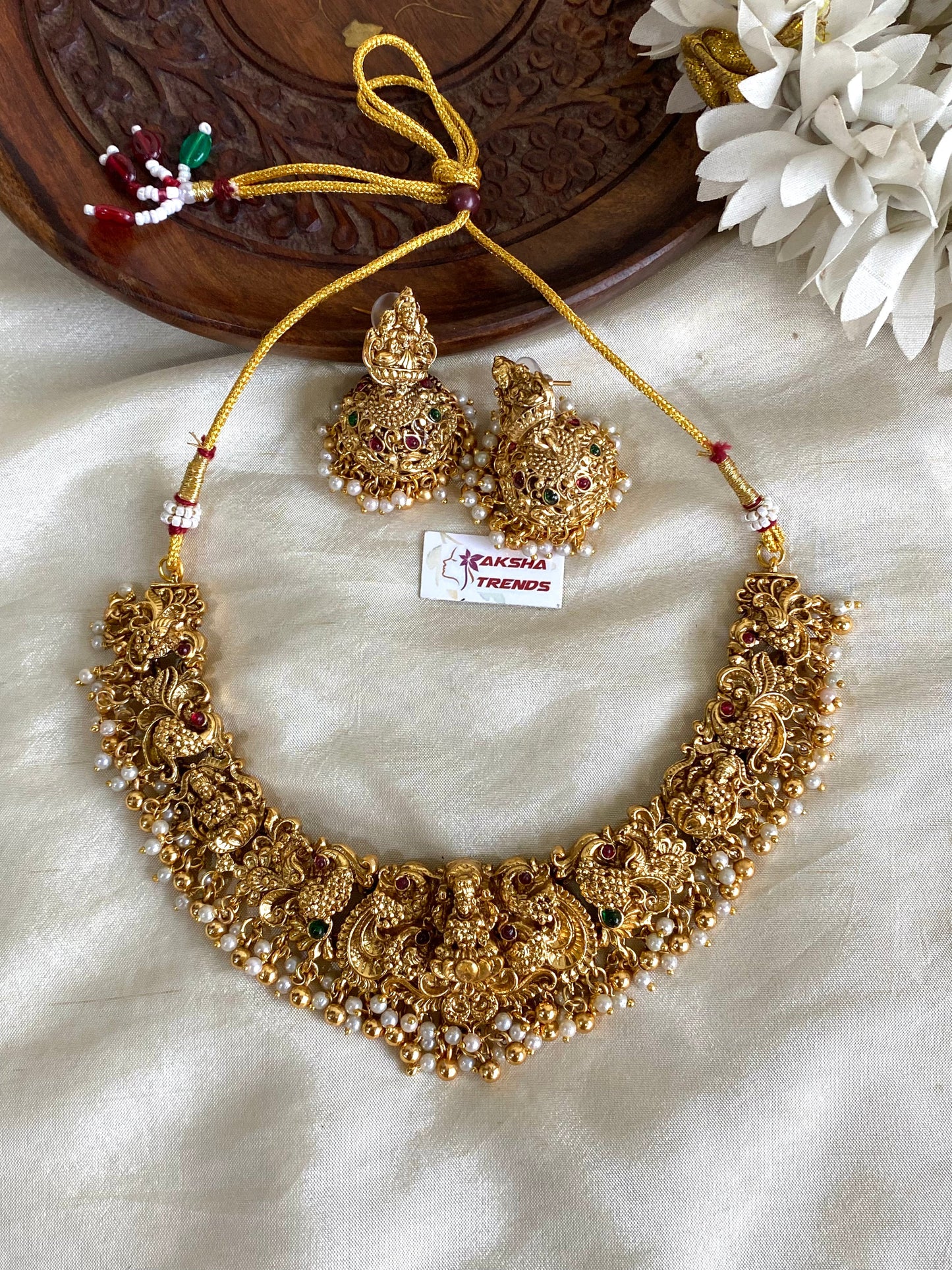 Antique bridal necklace Aksha Trends