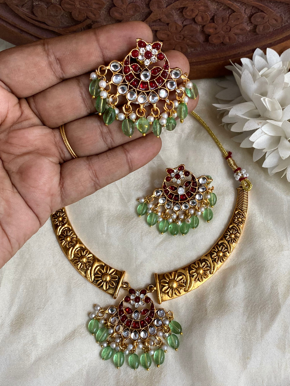 Antique kemp Necklace Aksha Trends 