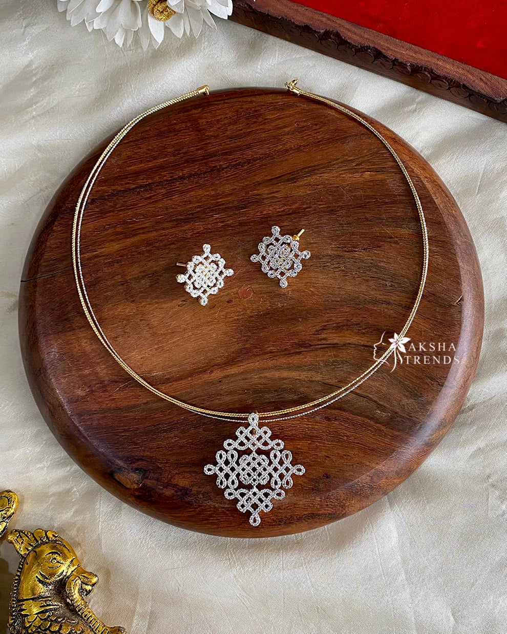 Kolam diamond necklace Aksha Trends 