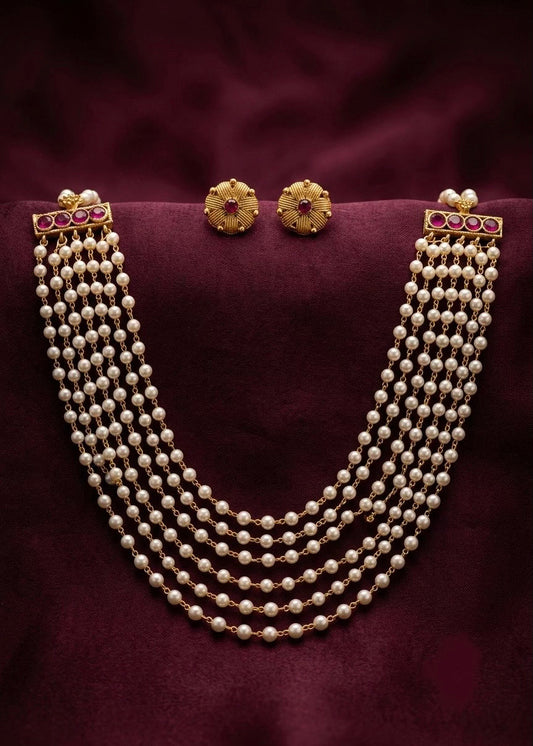 Pearl layer choker Aksha Trends
