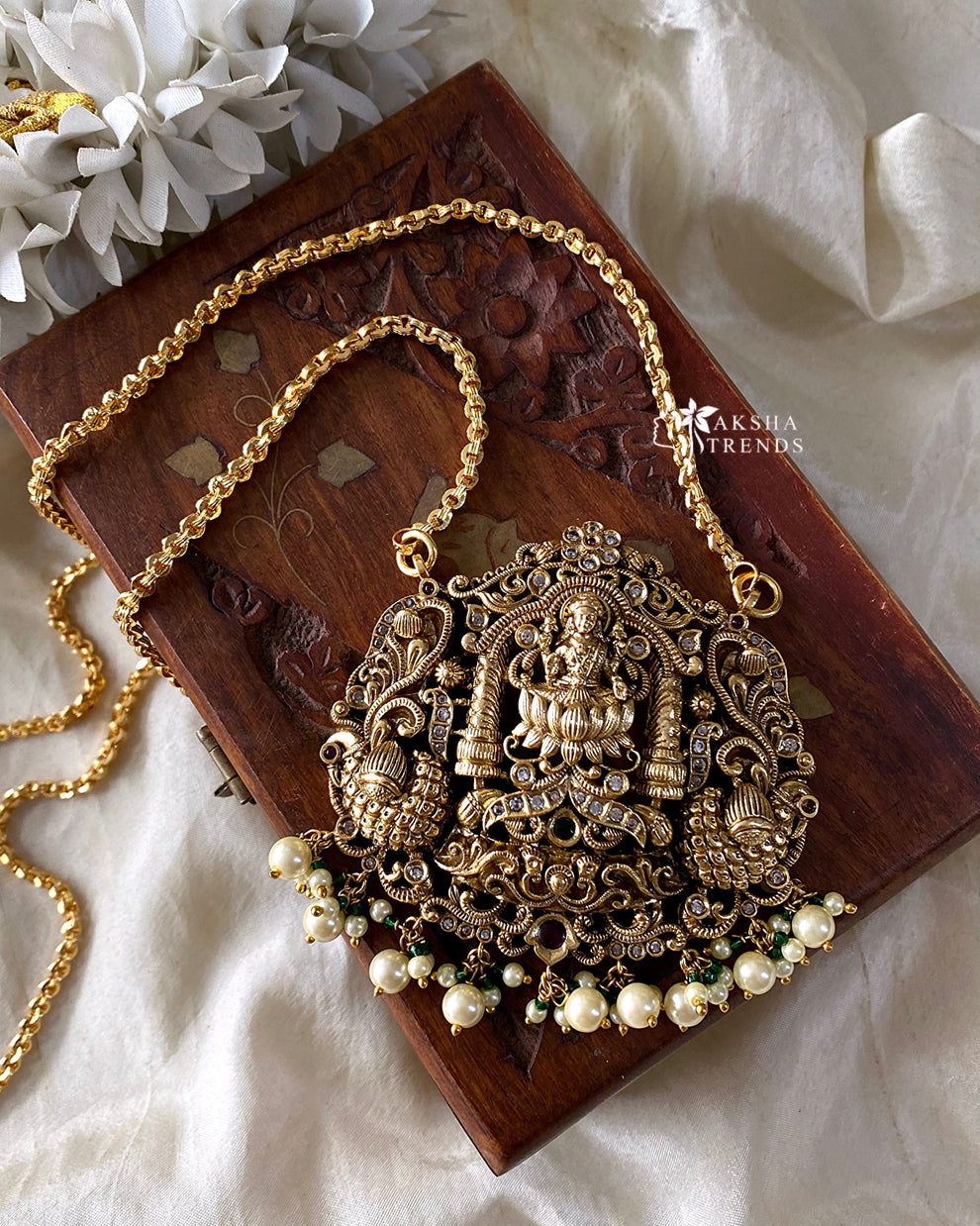 Nagas Temple Dollar chain Aksha Trends 
