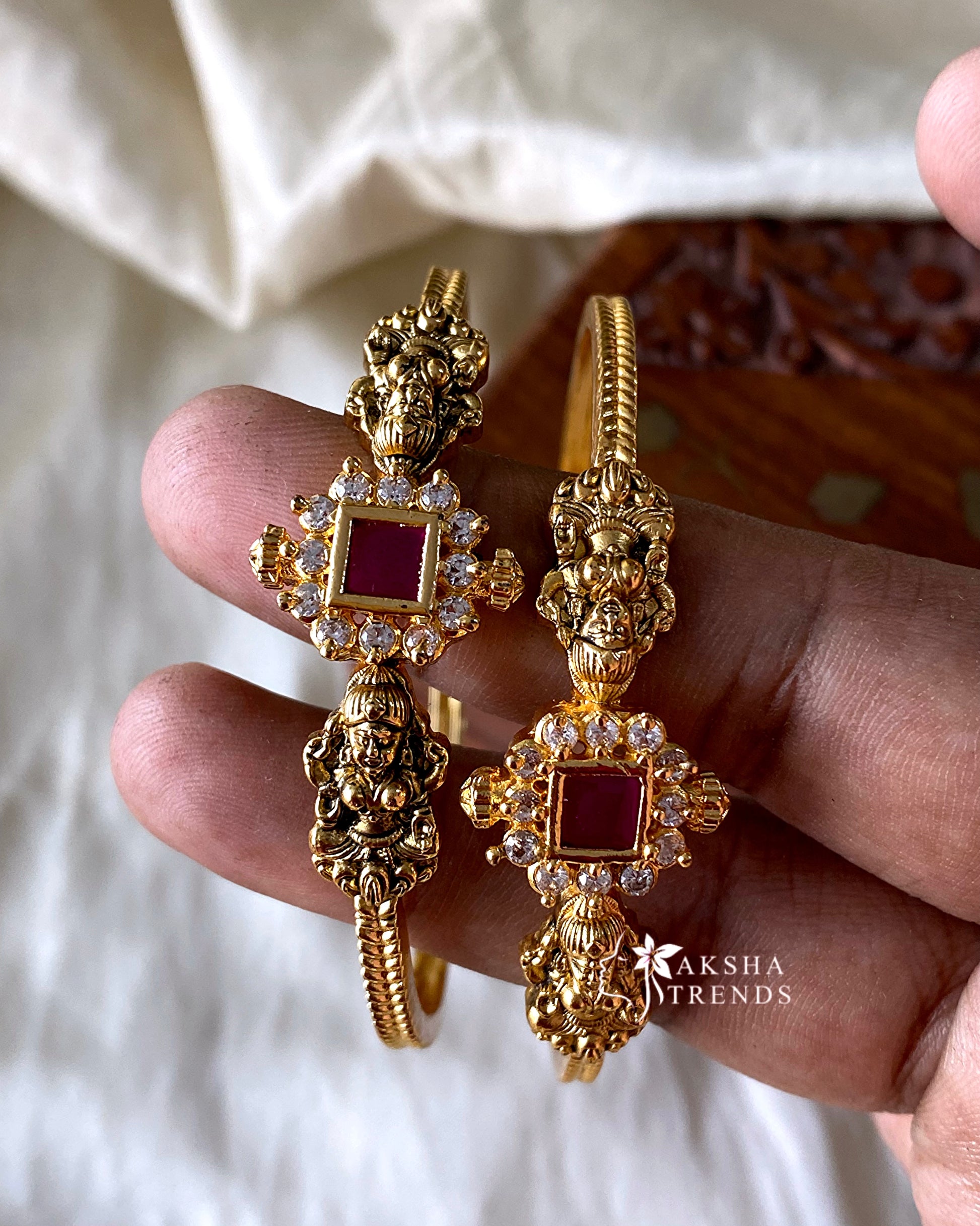 Nagas lakshmi kadas -Ruby (2pc) Aksha Trends