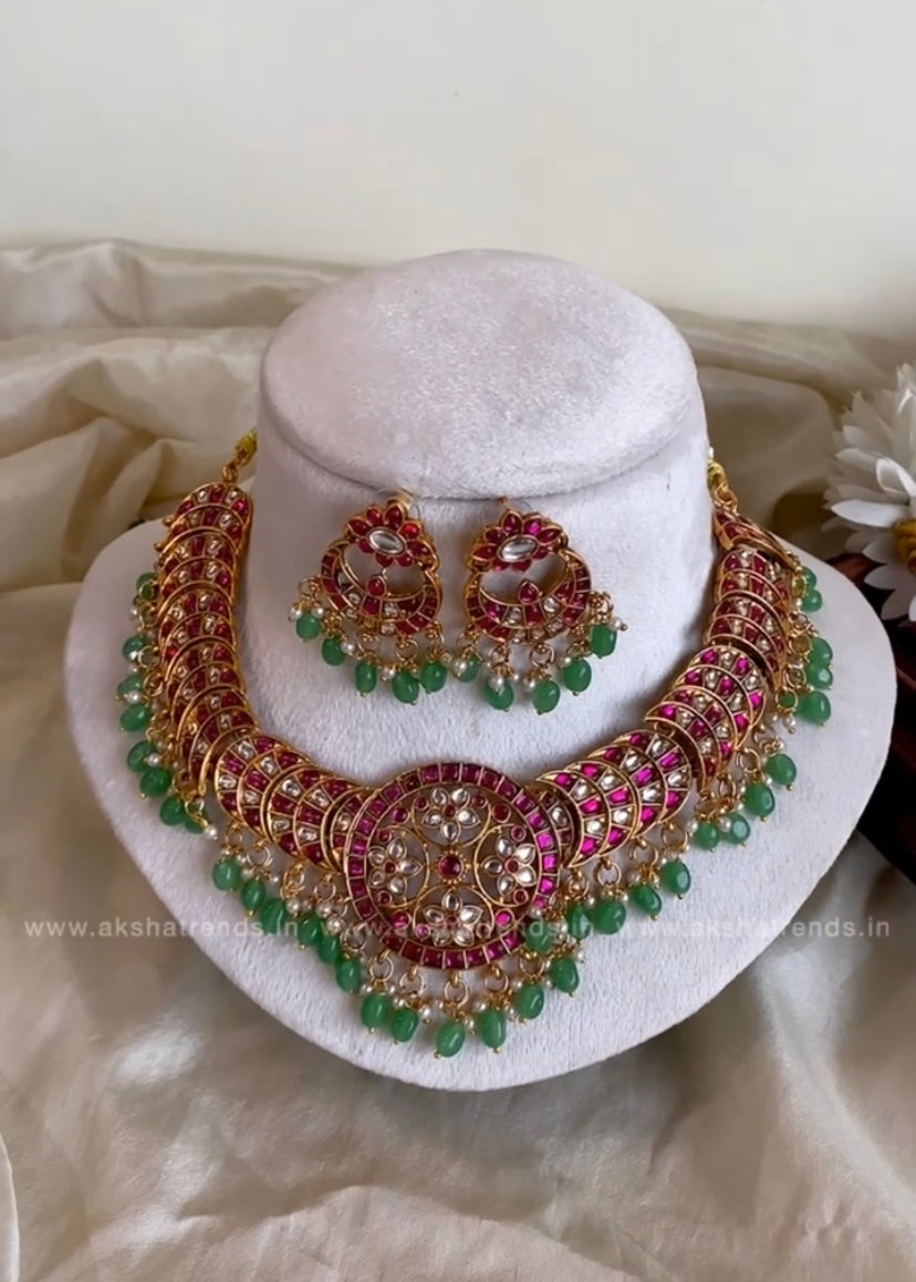 Bridal Kundan choker Aksha Trends