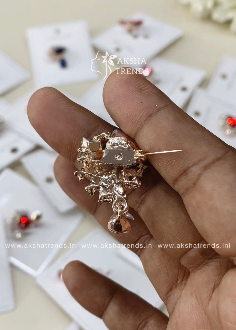 Saree brooch pin Aksha Trends 