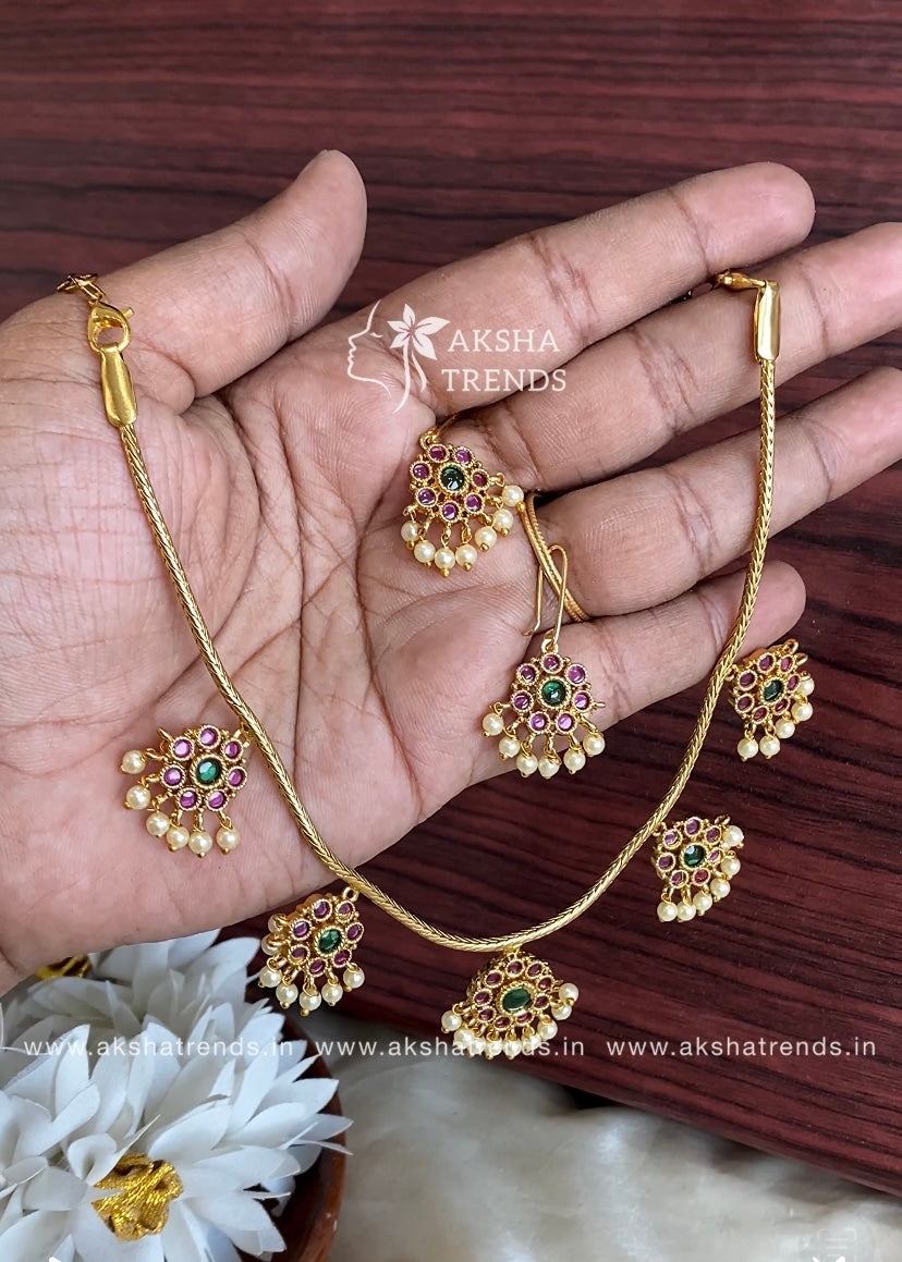 Premium Trendy Kemp Necklace Aksha Trends