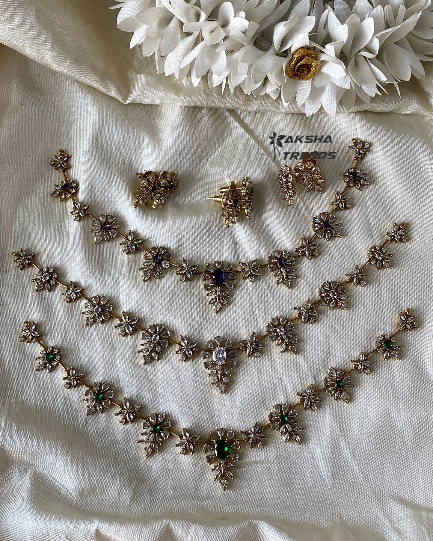 Floral diamond Necklace Aksha Trends