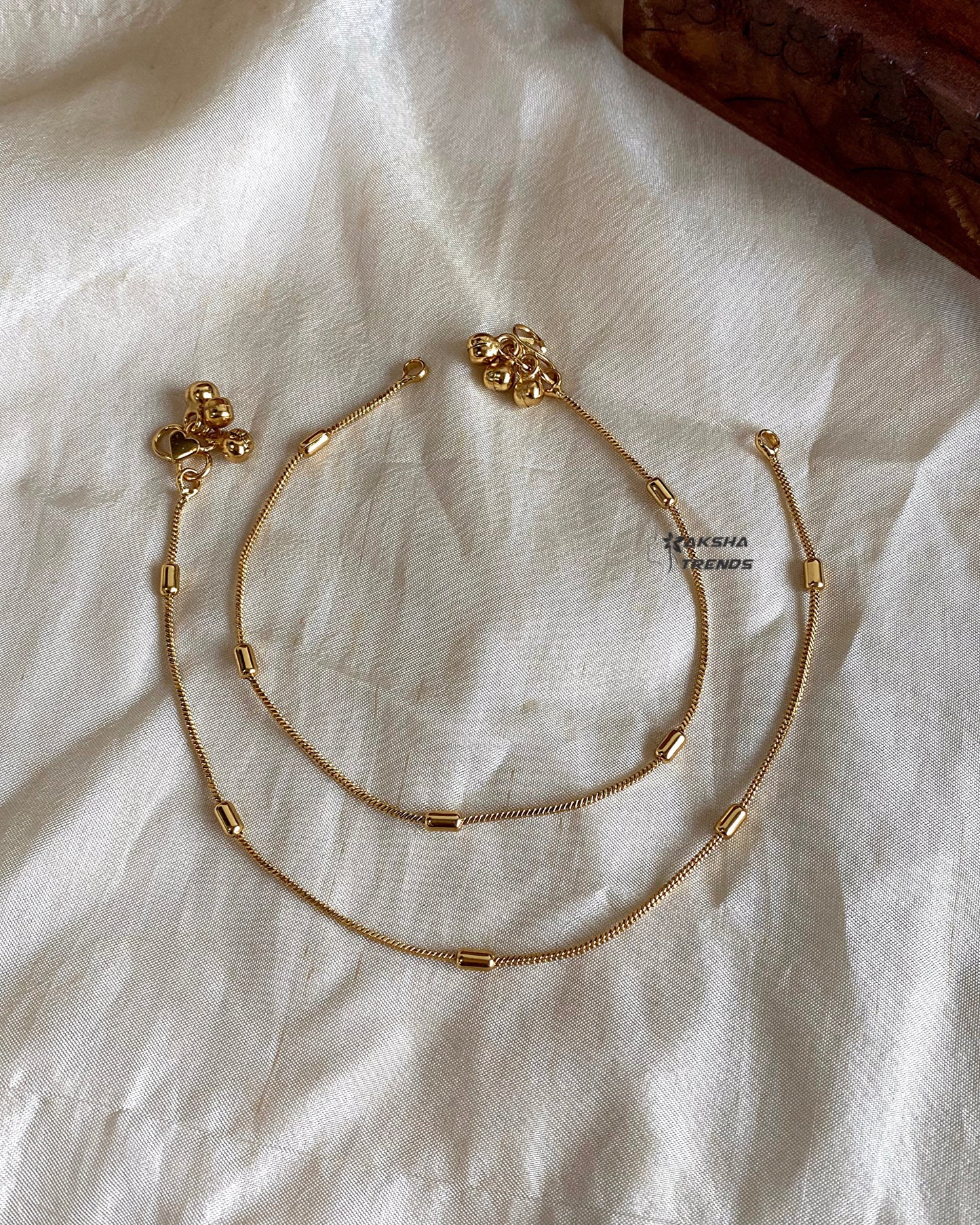 Golden Anklet / kolusu Aksha Trends