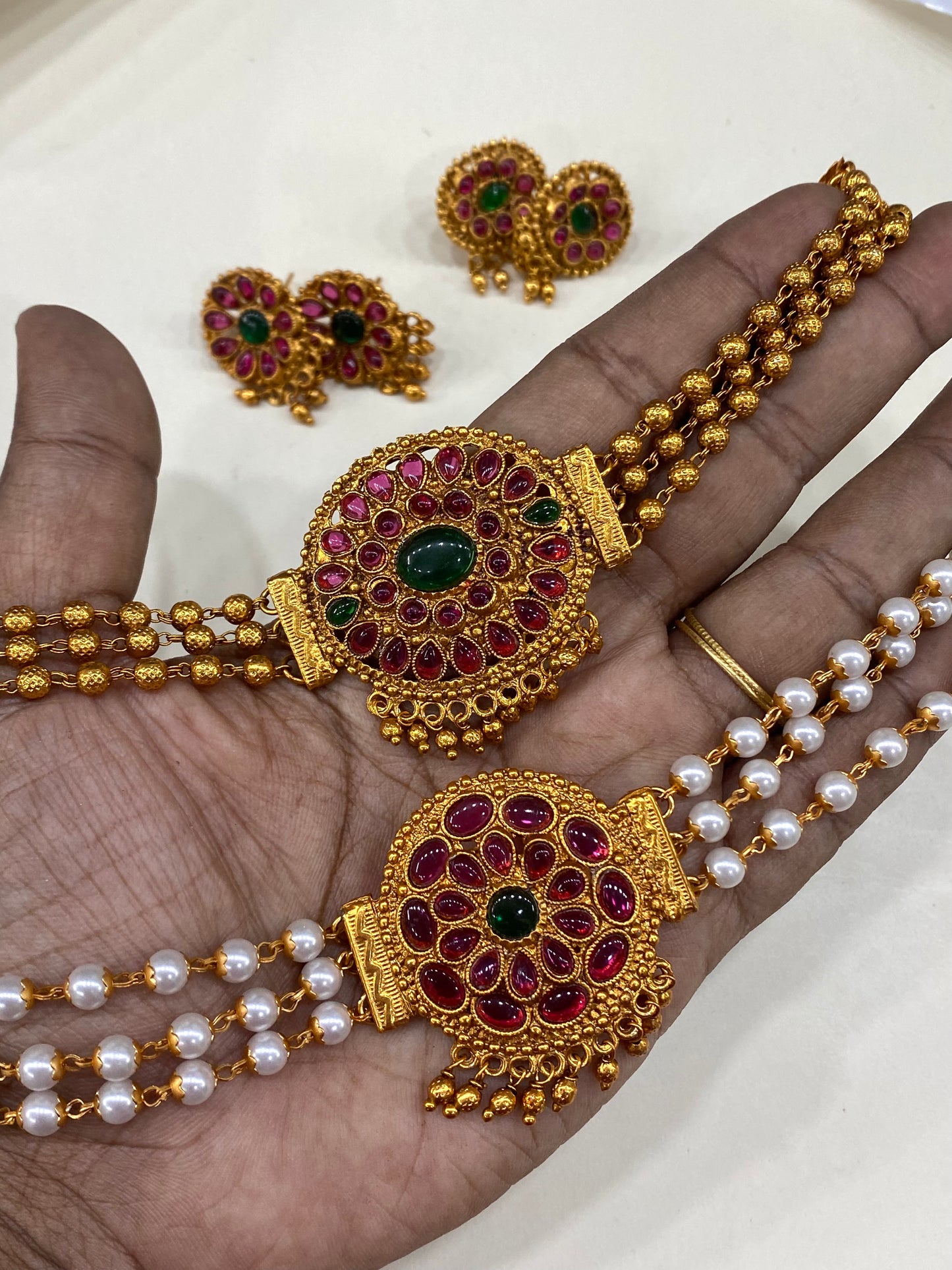 Kemp choker Aksha Trends