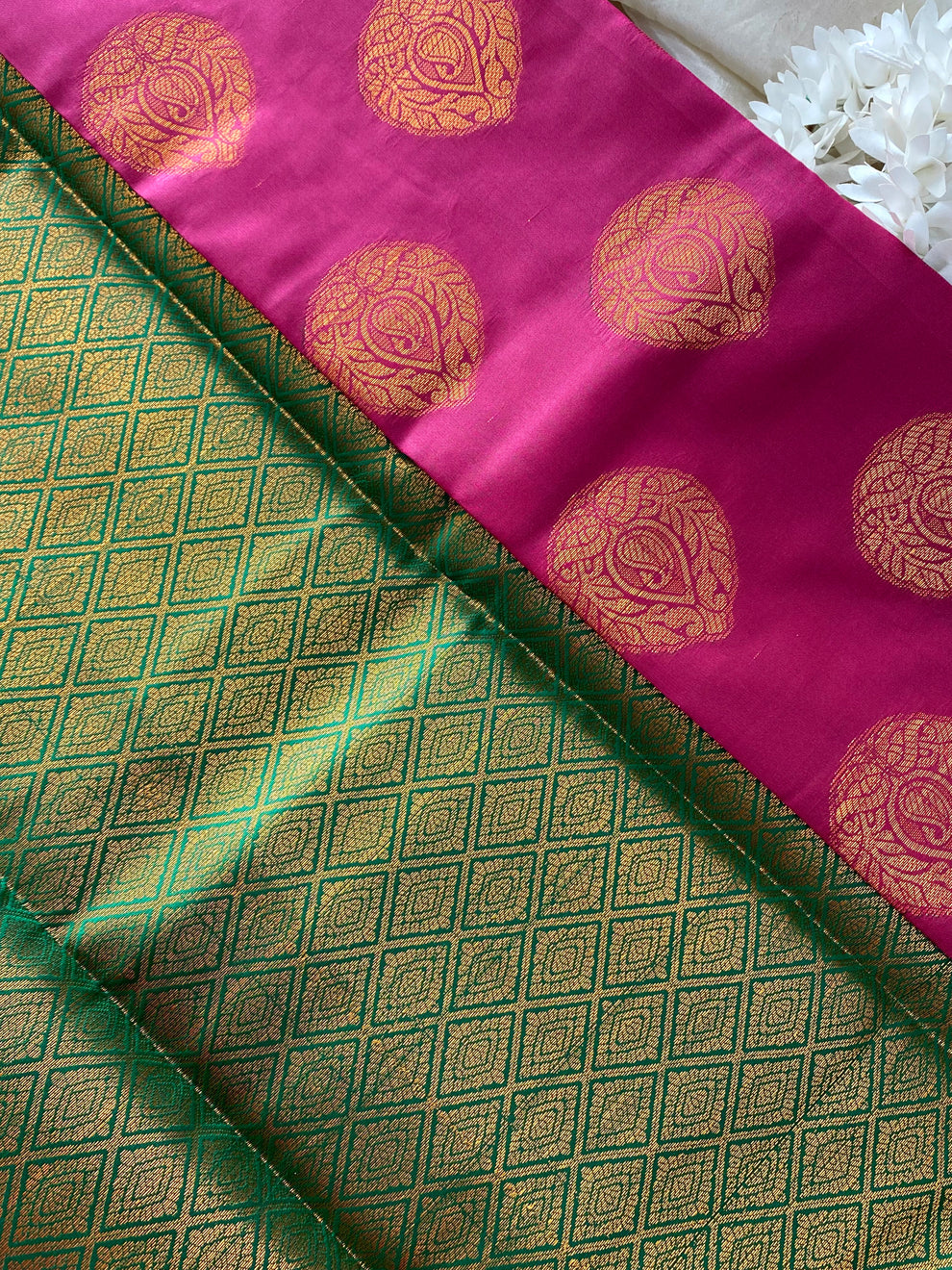 Kanchi Pattu Saree Aksha Trends 