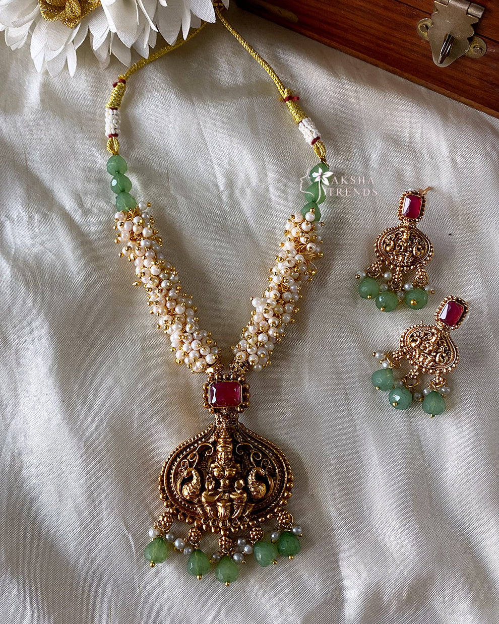 Pearl lakshmi necklace Aksha Trends 