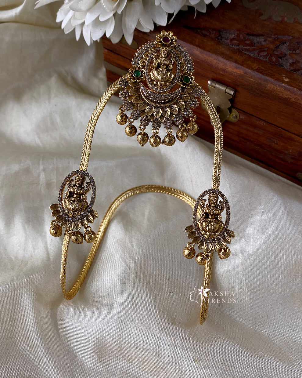 Premium bridal vanki Aksha Trends 