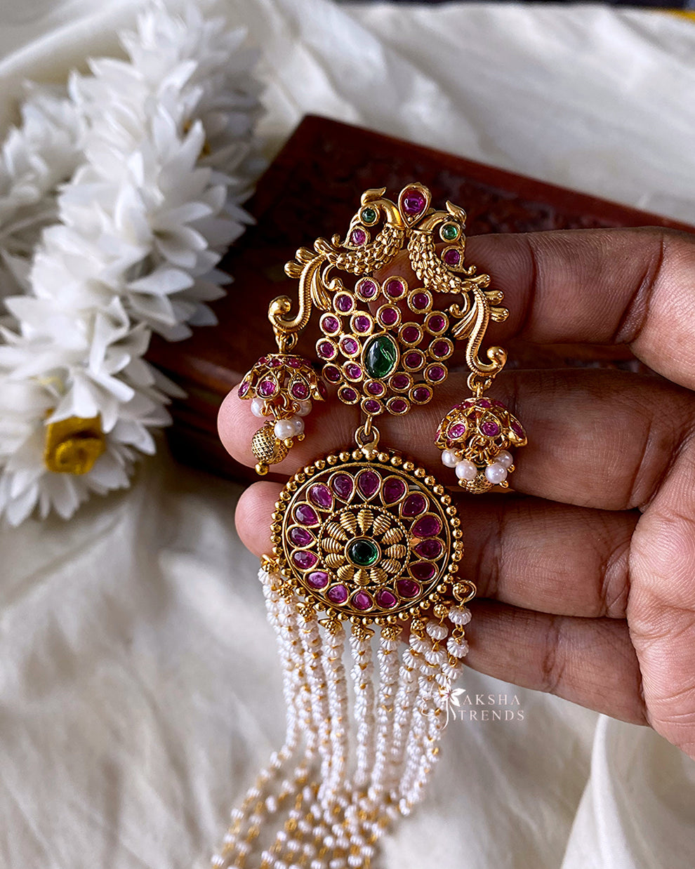 Premium pearls kemp Jadai Billa Aksha Trends 