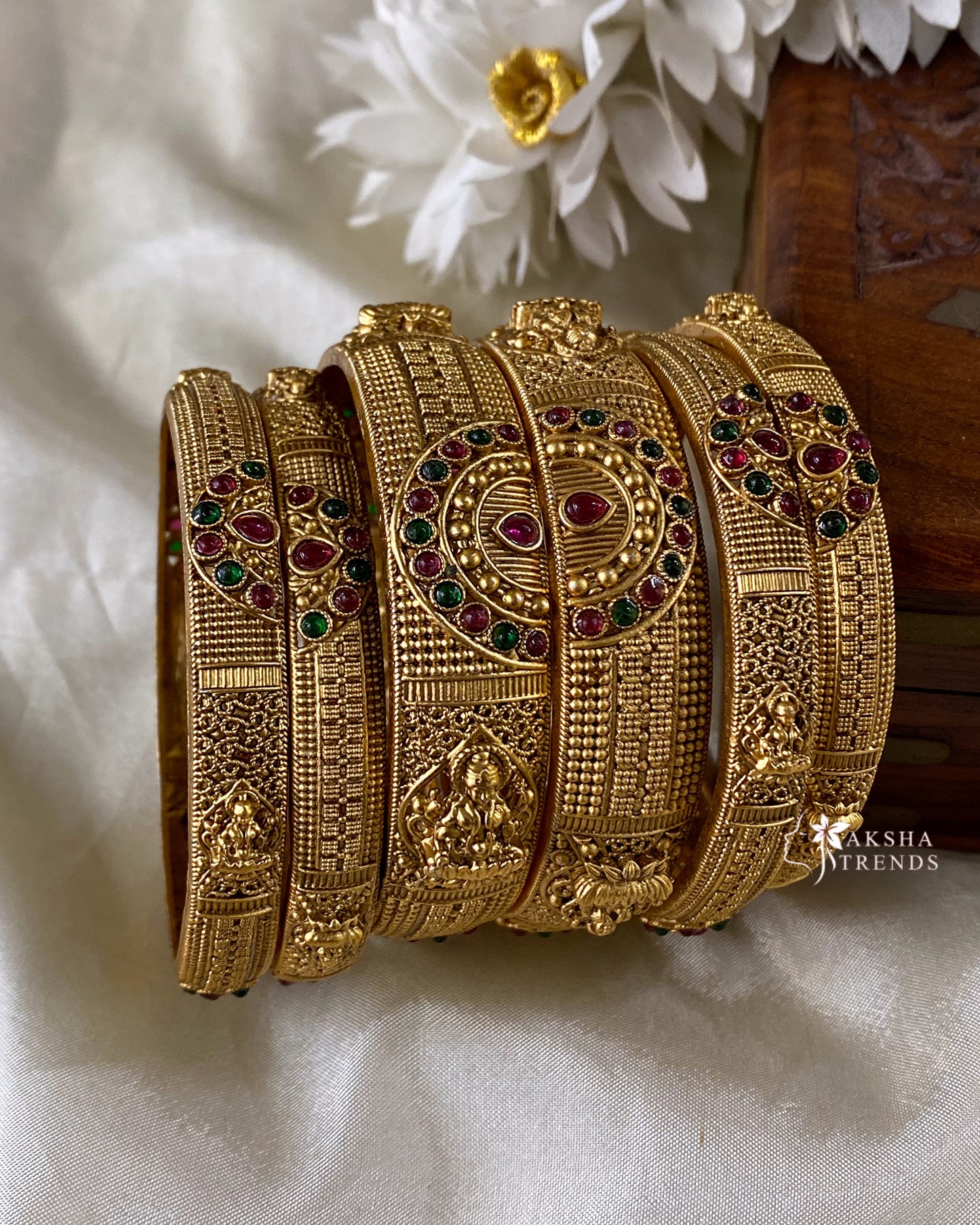 Antique golden bangles (6pc) Aksha Trends