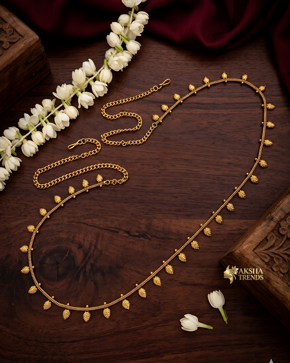Antique Hipchain Aksha Trends 