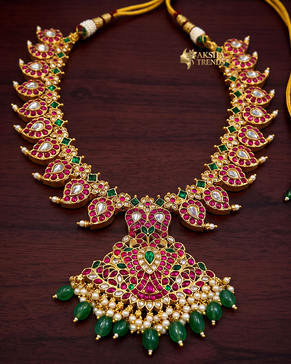 Premium jadau kemp necklace -Green Aksha Trends 