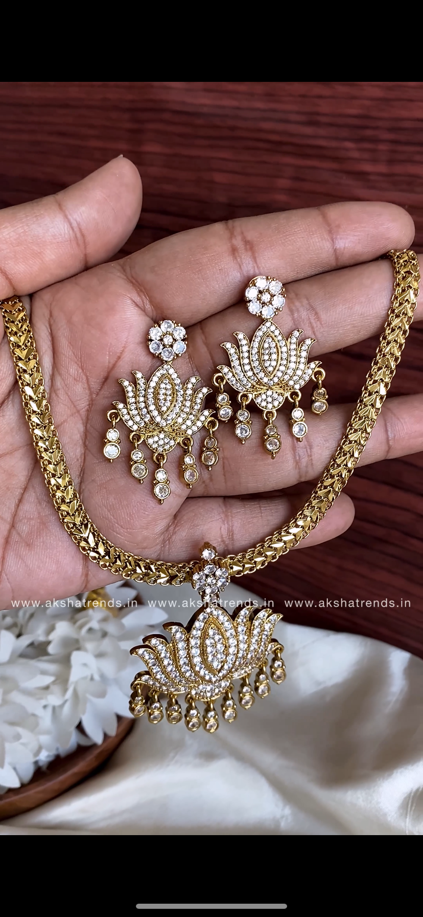 Lotus Attigai Aksha Trends 