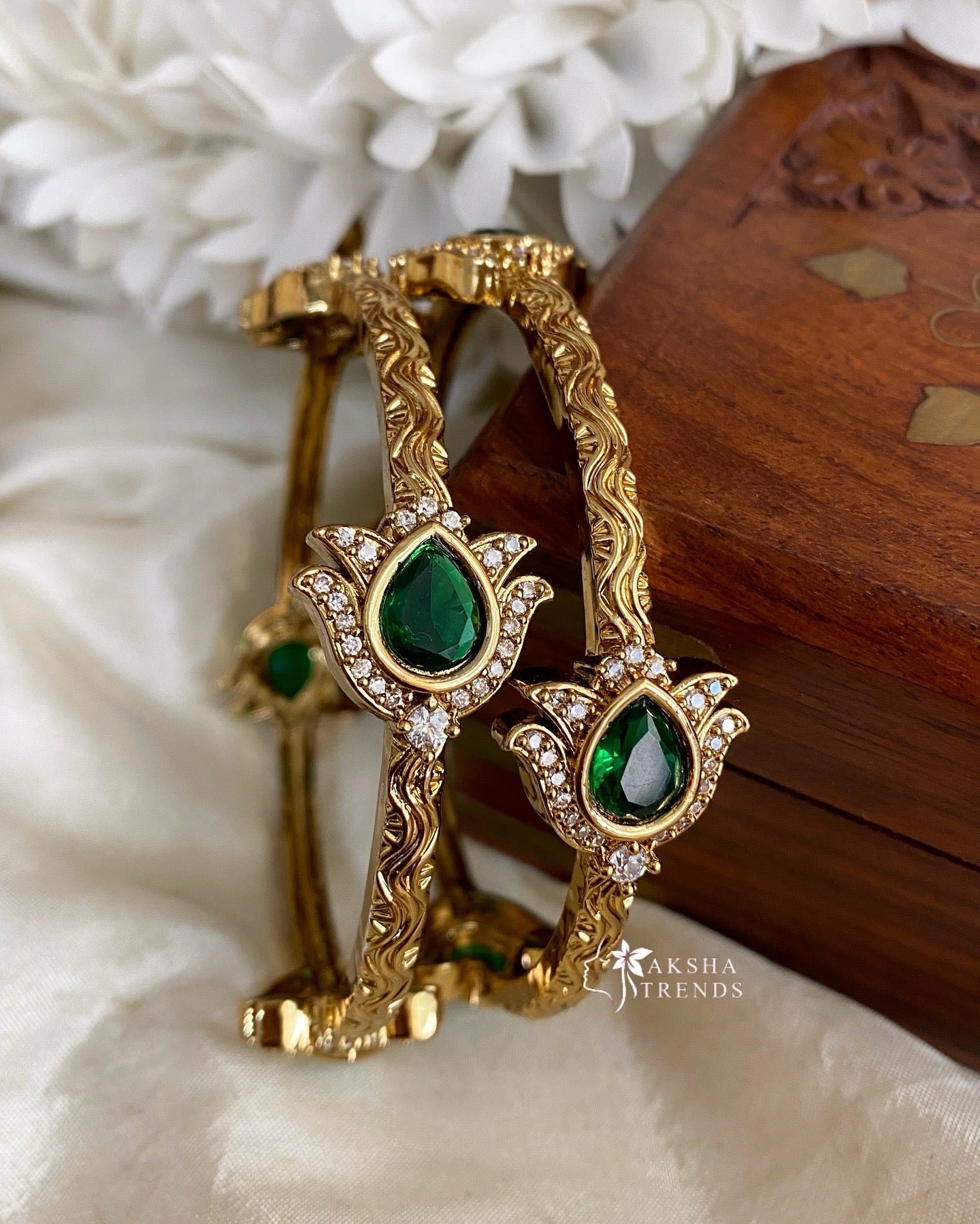 Lotus gold bangles Green (2pc) Aksha Trends