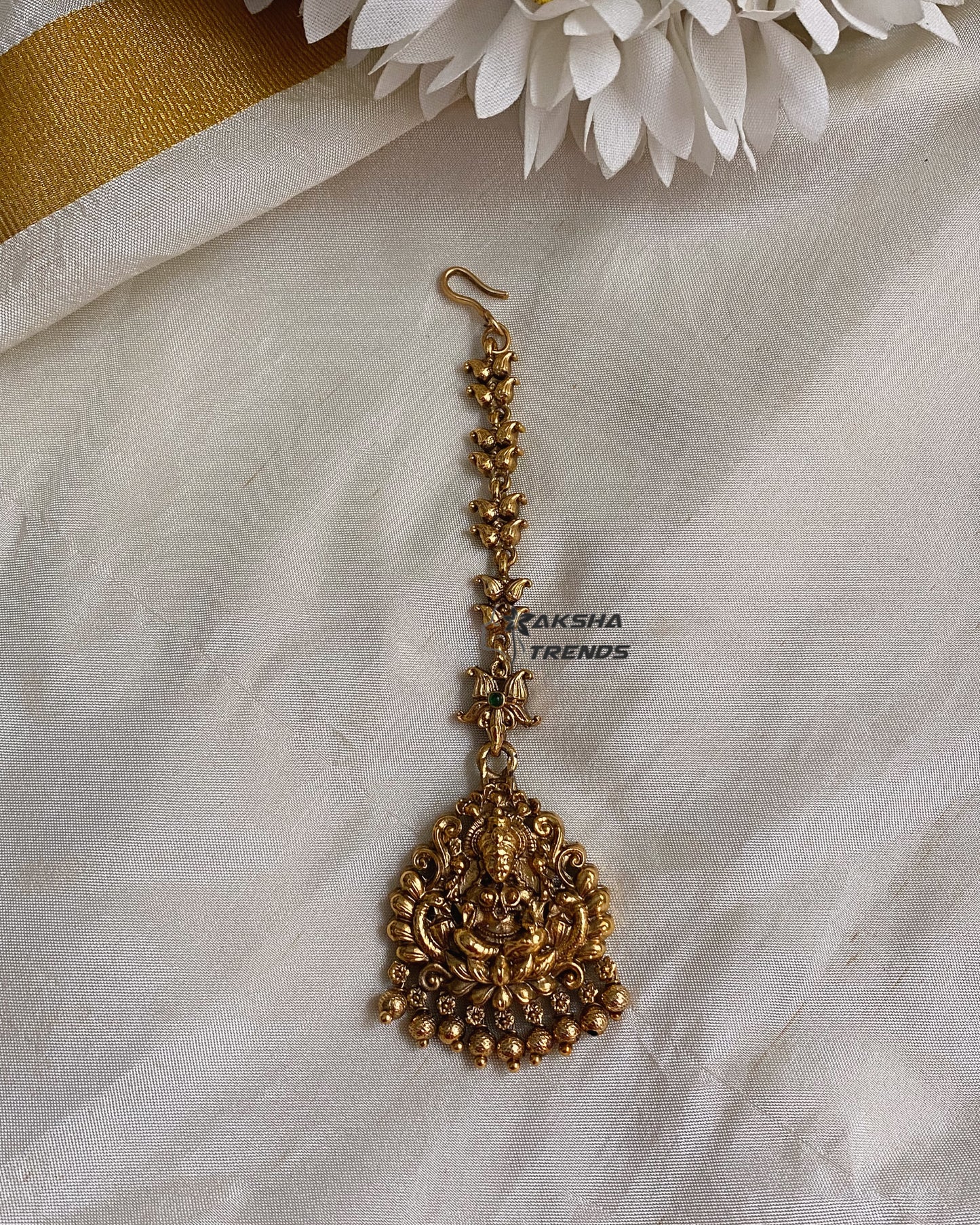 Antique bridal tikka Aksha Trends