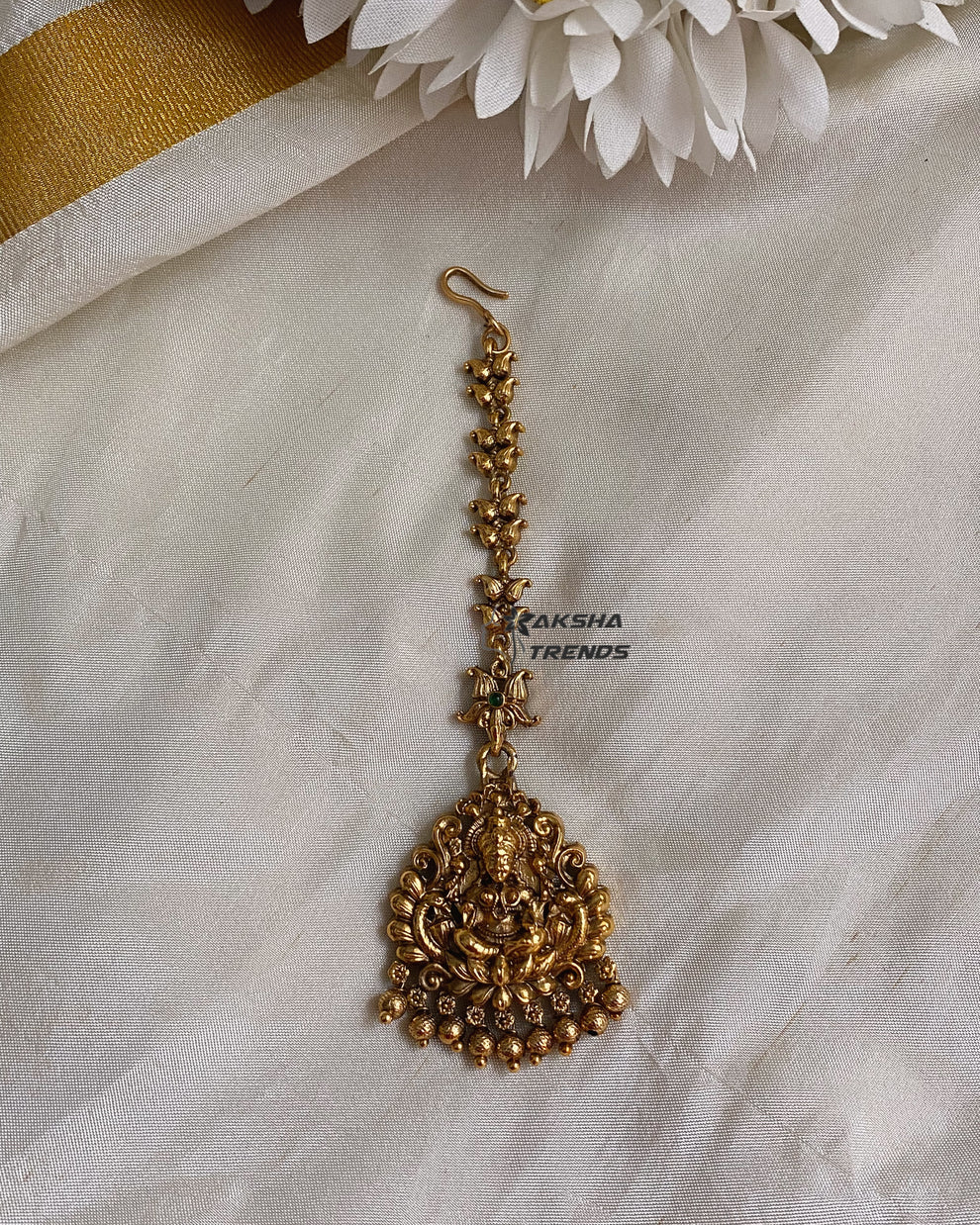 Antique bridal tikka Aksha Trends 