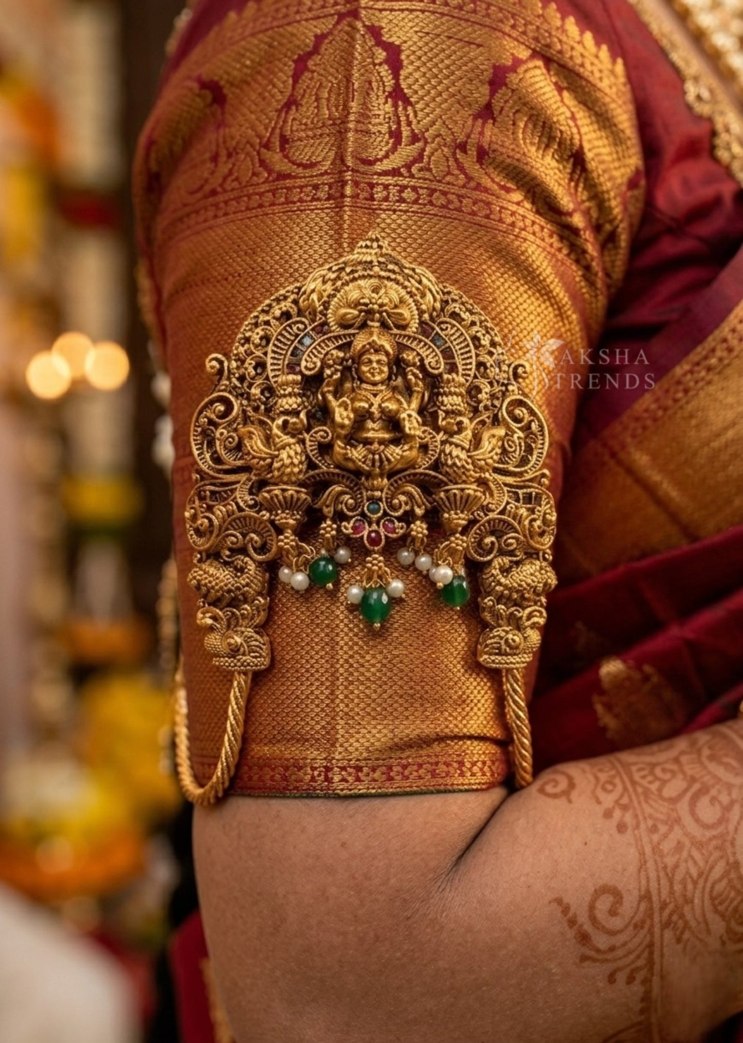 Antique bridal vangi (2pc) Aksha Trends
