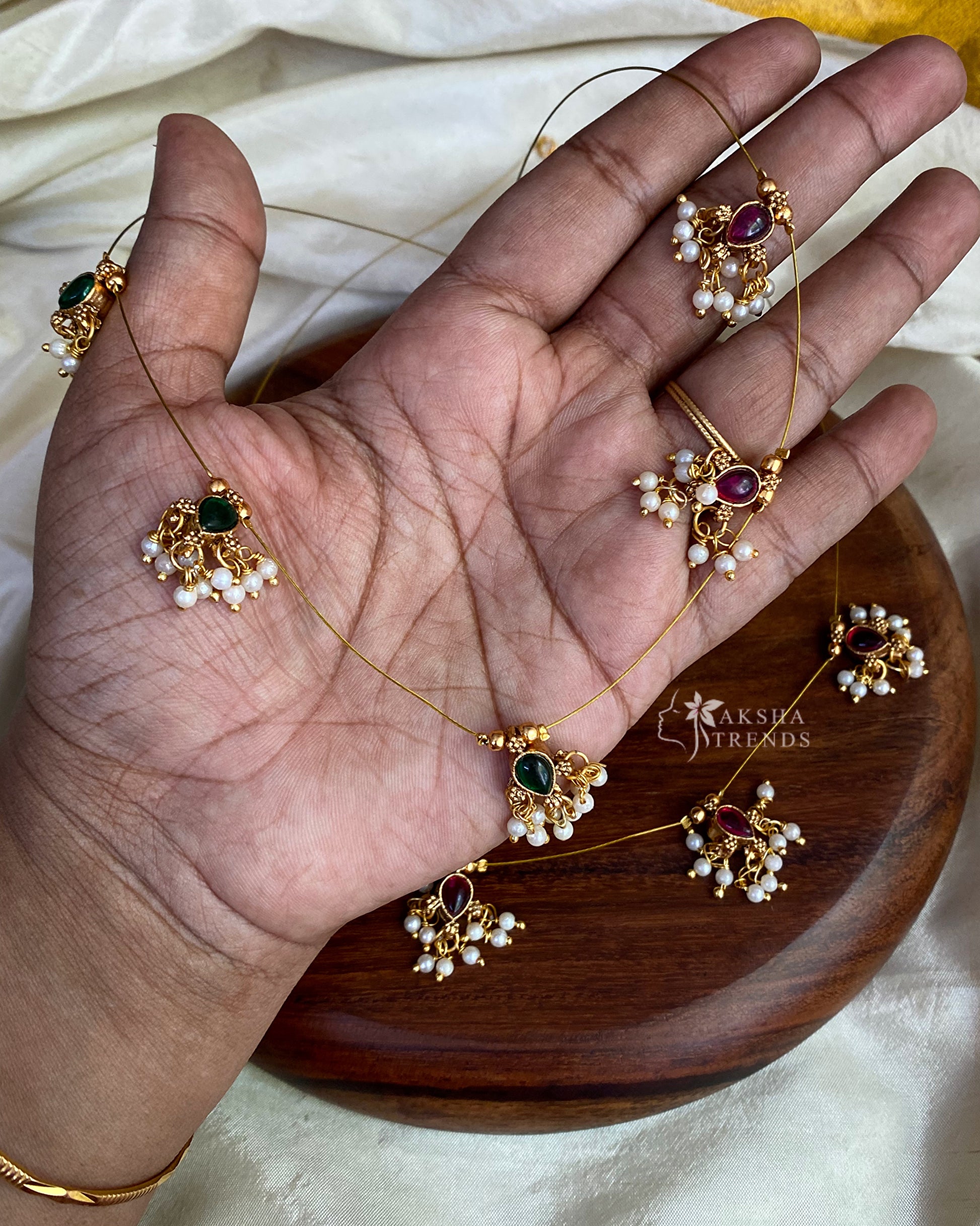 Invisible Necklace -Kemp Reversible Aksha Trends