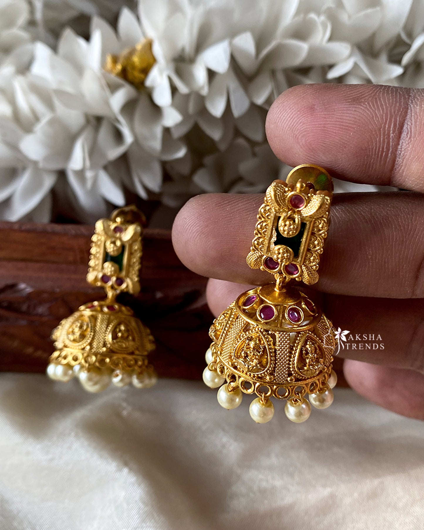 Premium floral Jhumka Aksha Trends