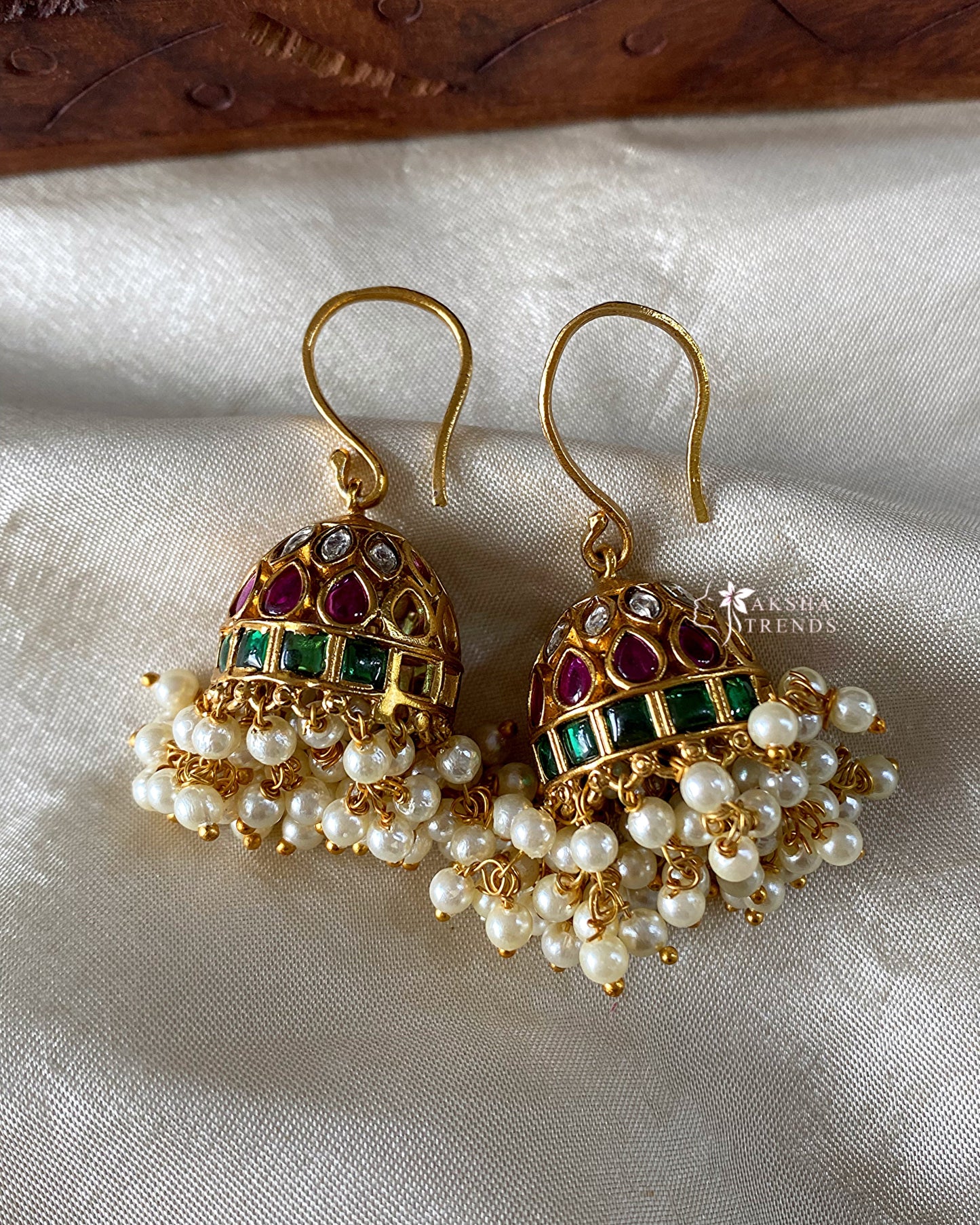 Kemp hook Jhumka Aksha Trends