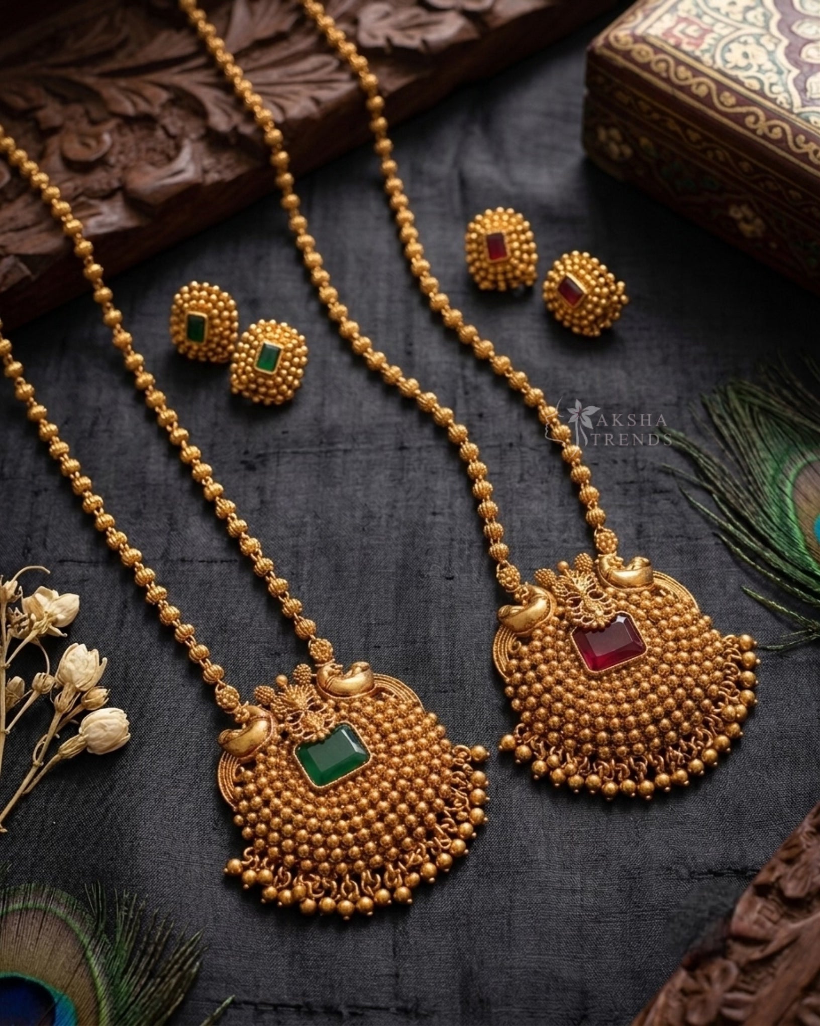 Antique pendant chain Aksha Trends