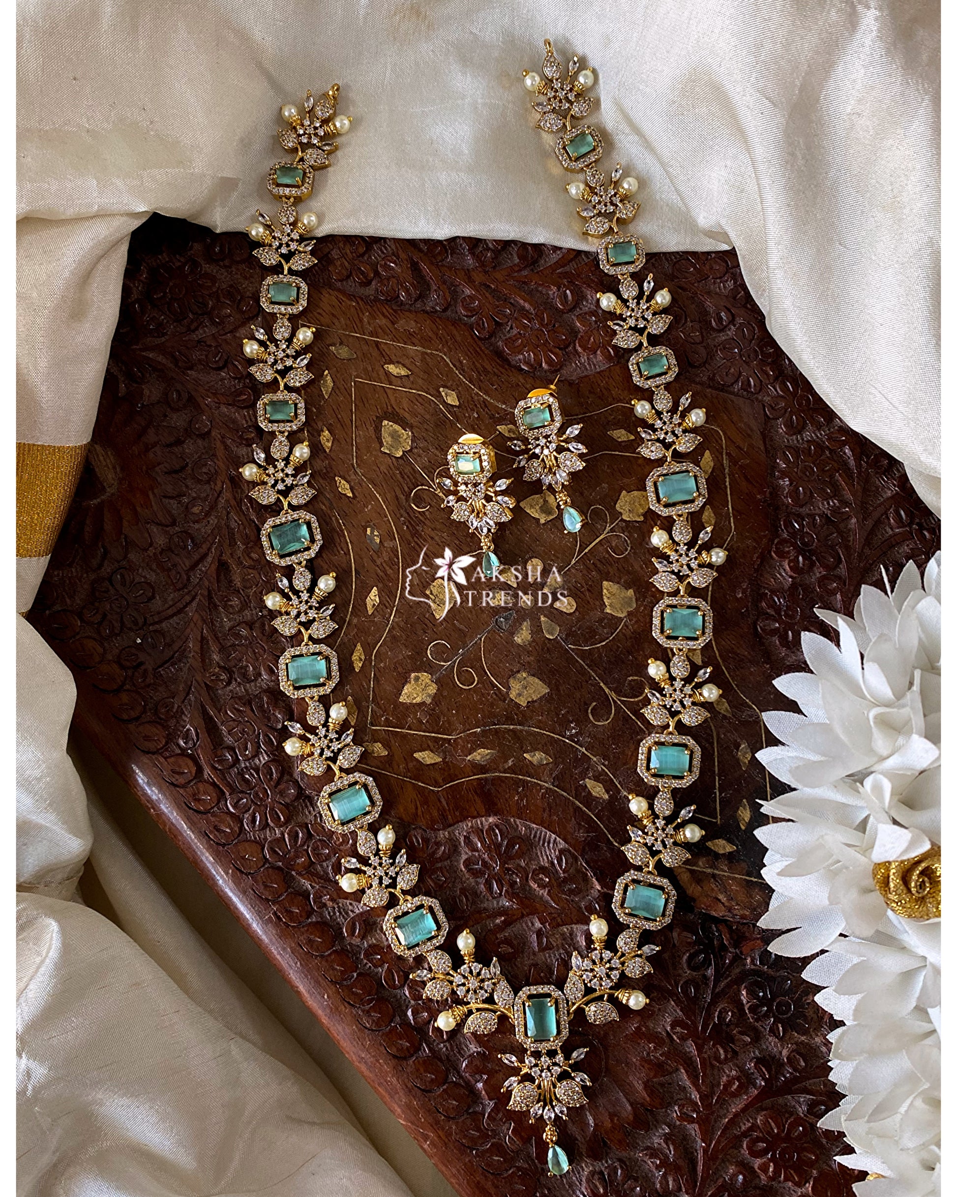 Flora diamond haram -Blue Aksha Trends