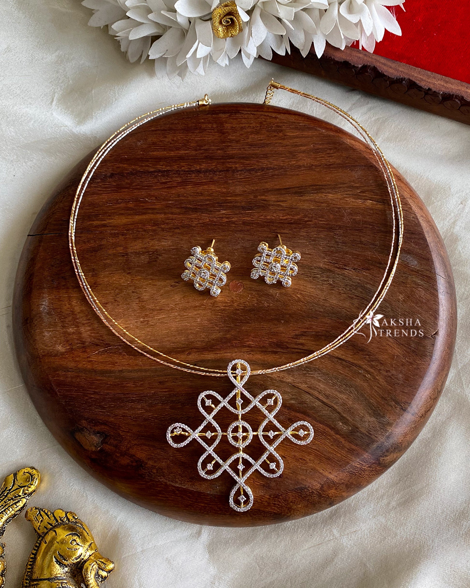 Kolam diamond necklace Aksha Trends