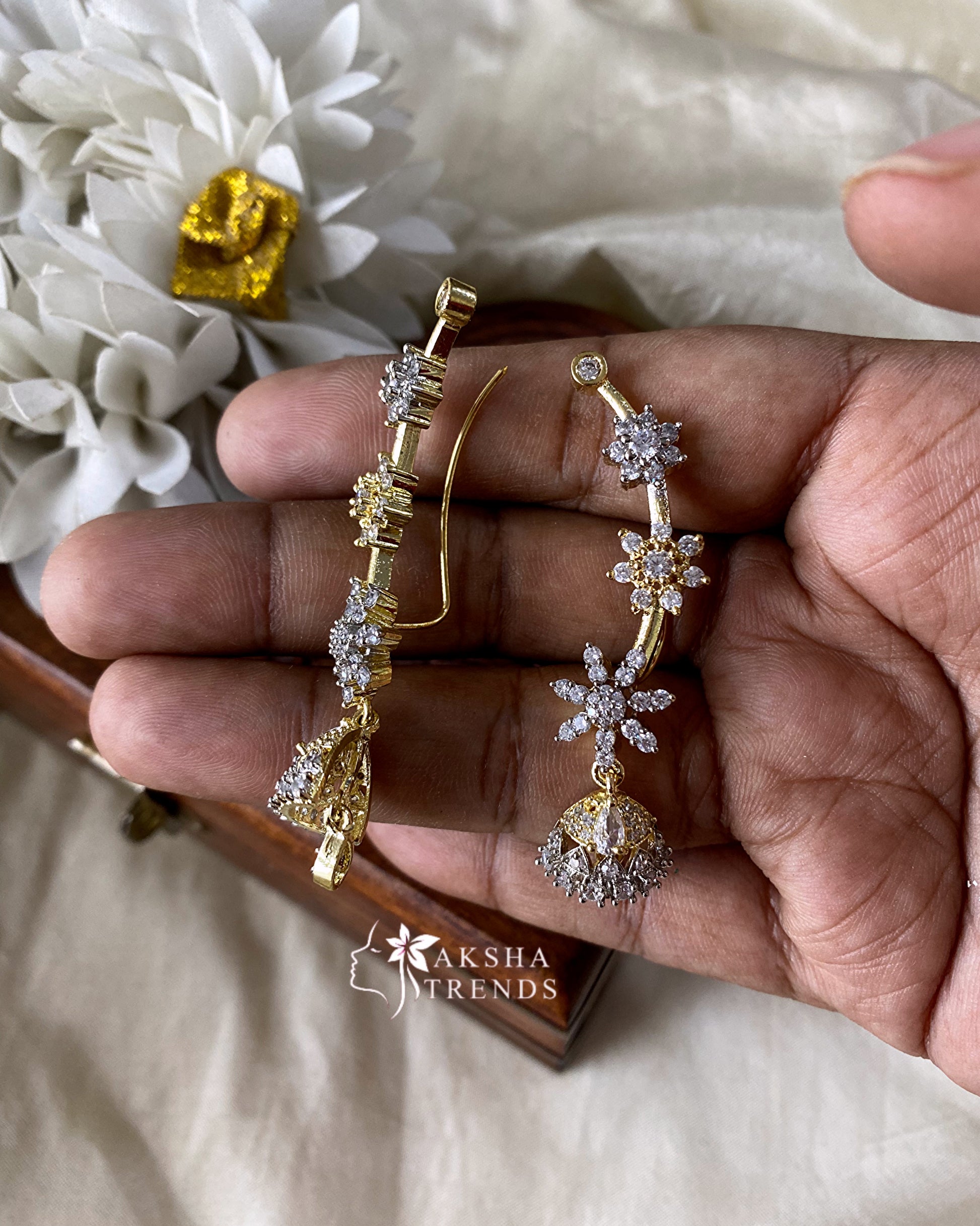 Premium diamond Earcuff Aksha Trends