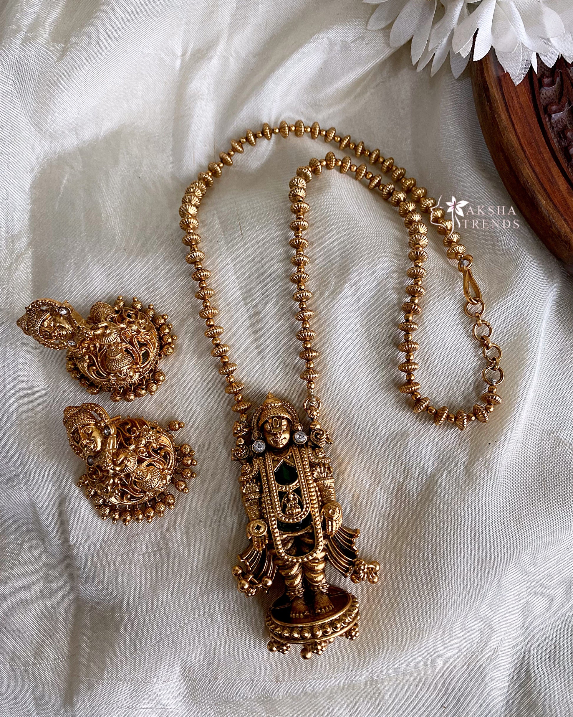 Balaji pendant chain Aksha Trends