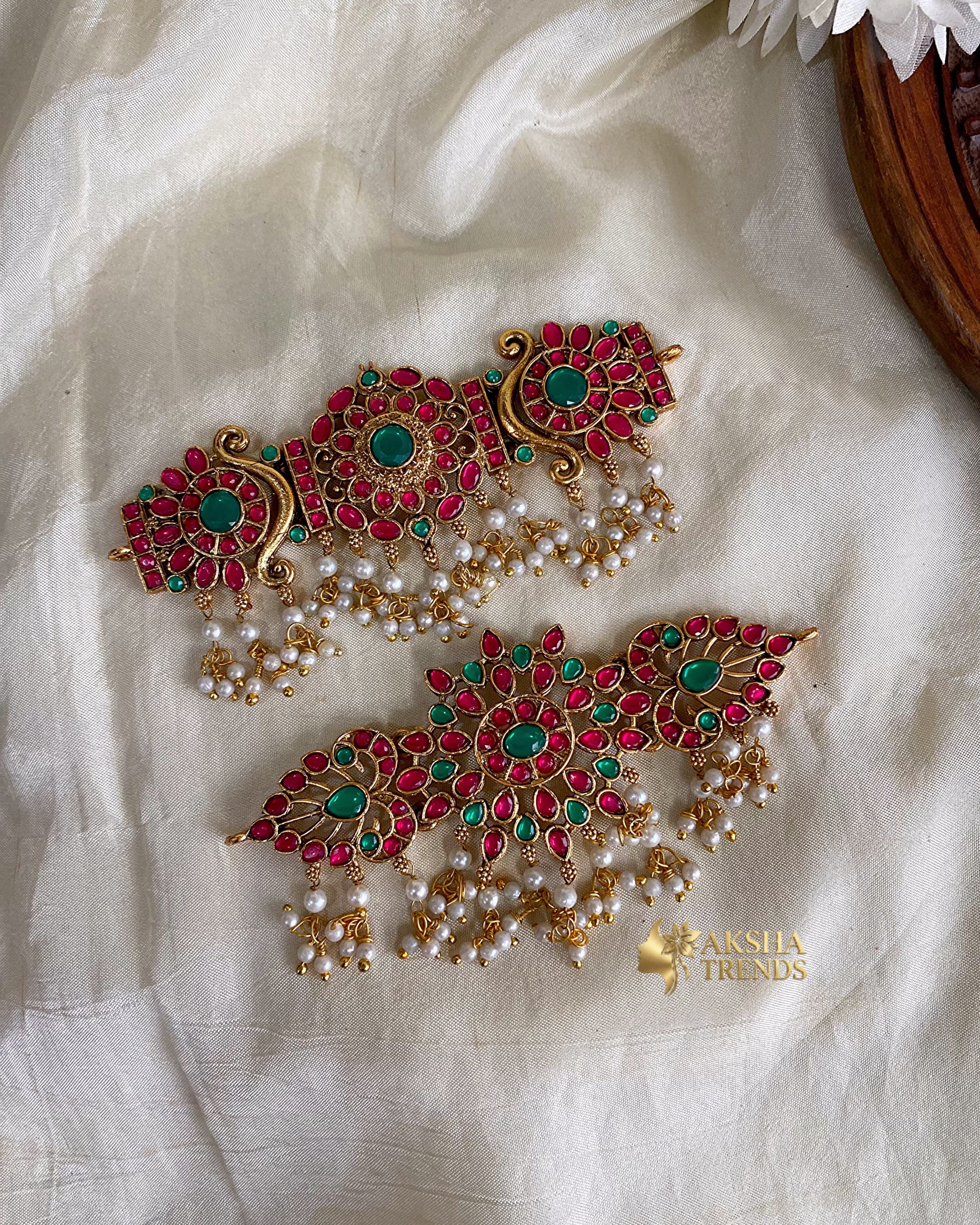 Antique kemp choker Aksha Trends