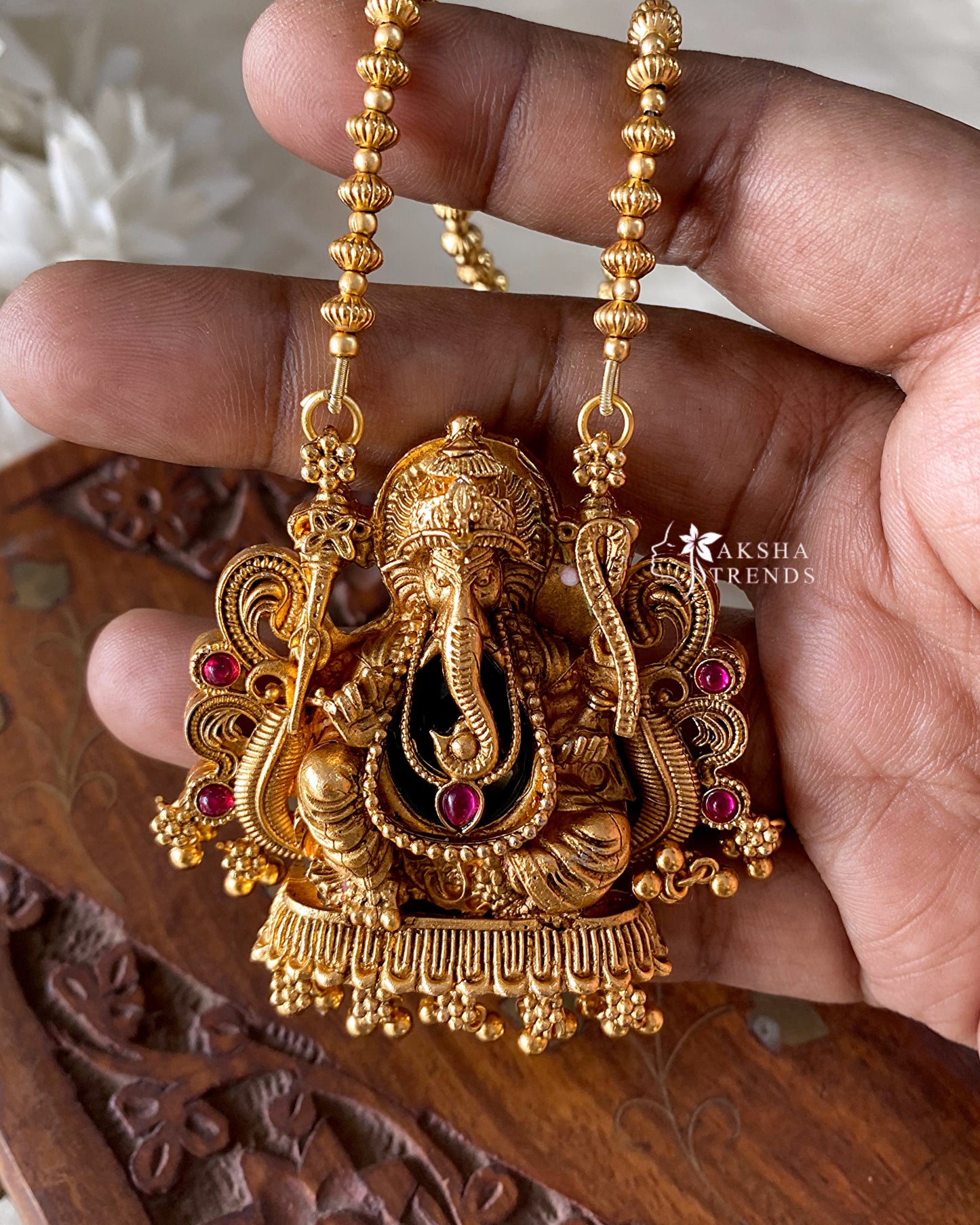 Ganesha pendant chain Aksha Trends