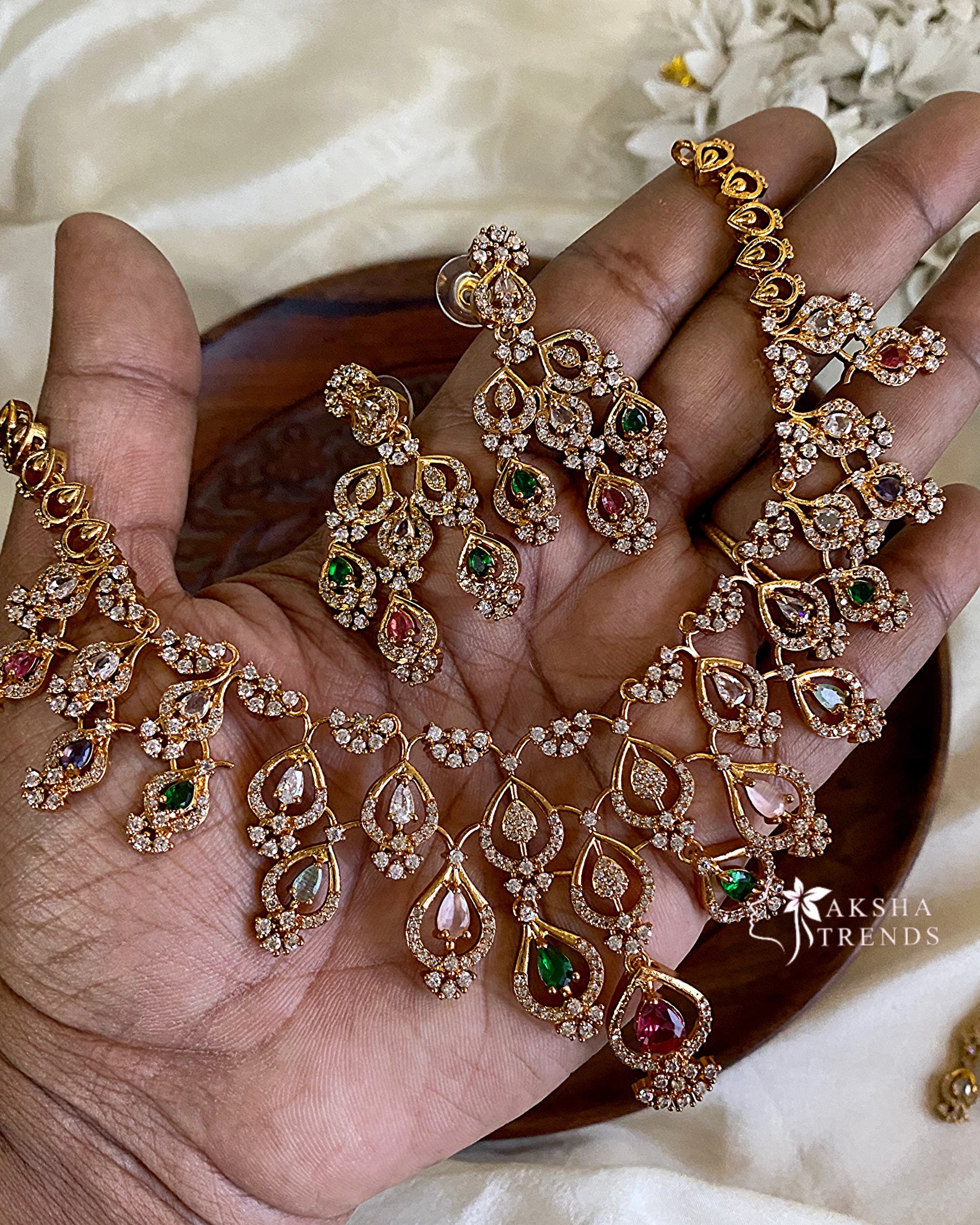 Floral Bridal diamond choker Aksha Trends