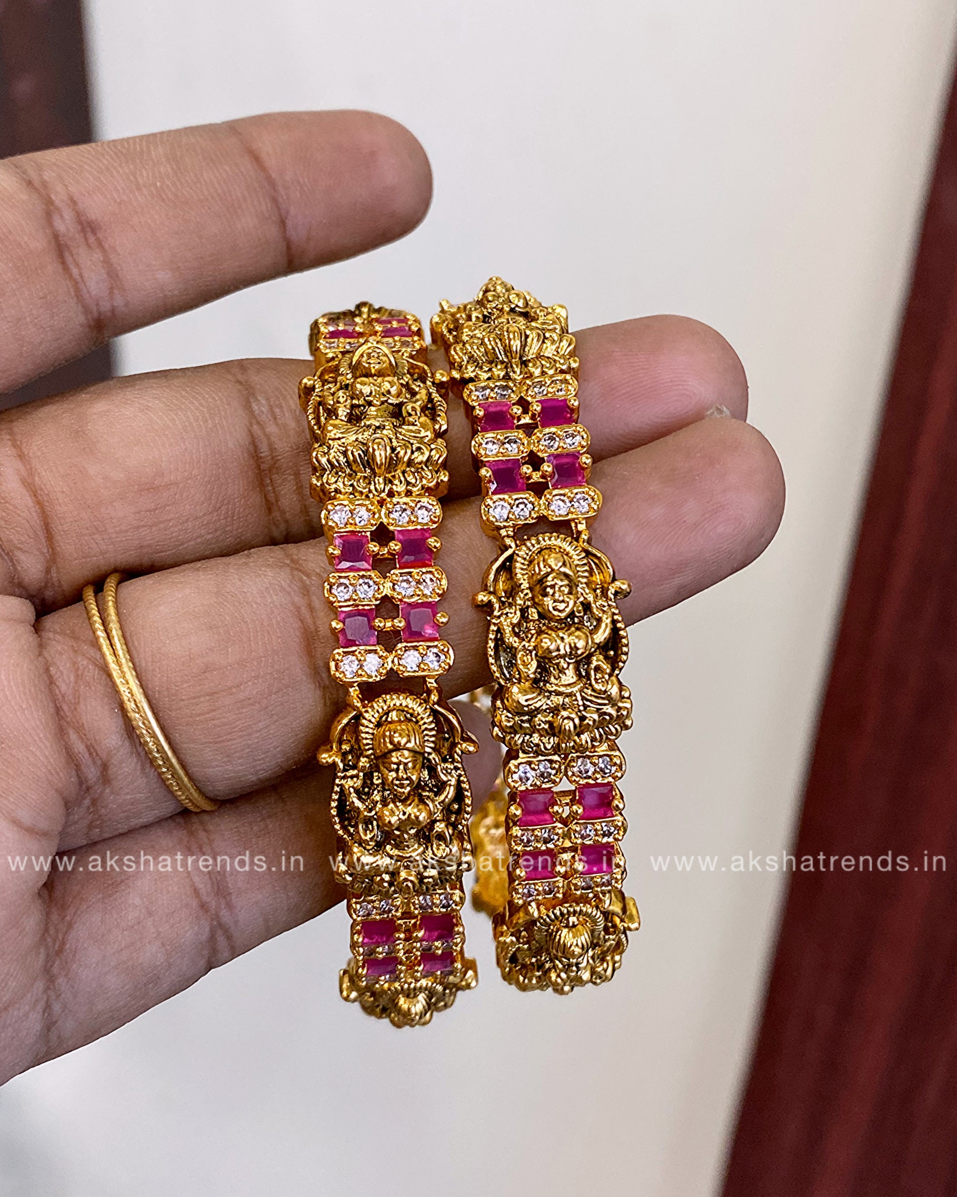 Lakshmi block stone Bangles Aksha Trends