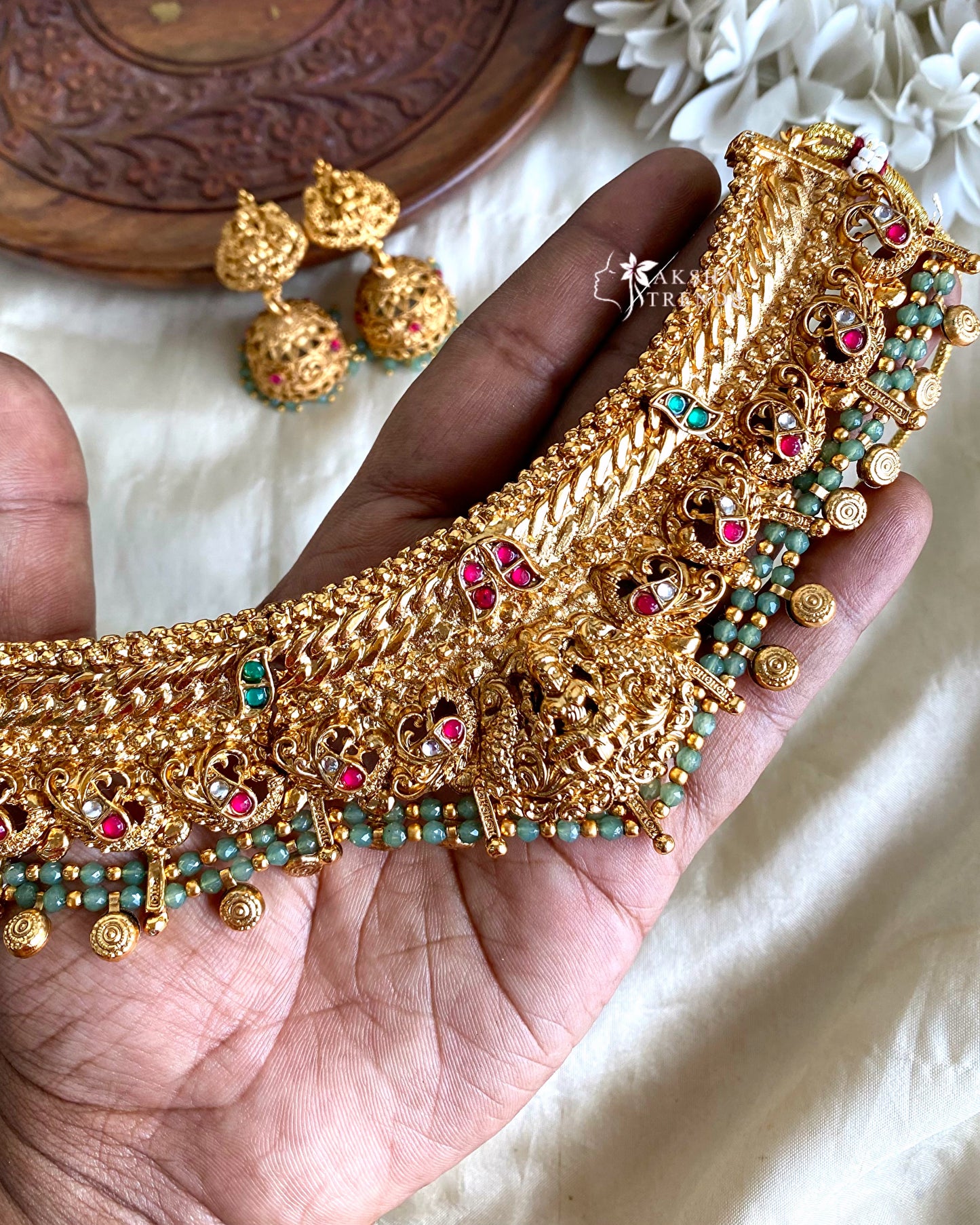 Antique Bridal choker Aksha Trends