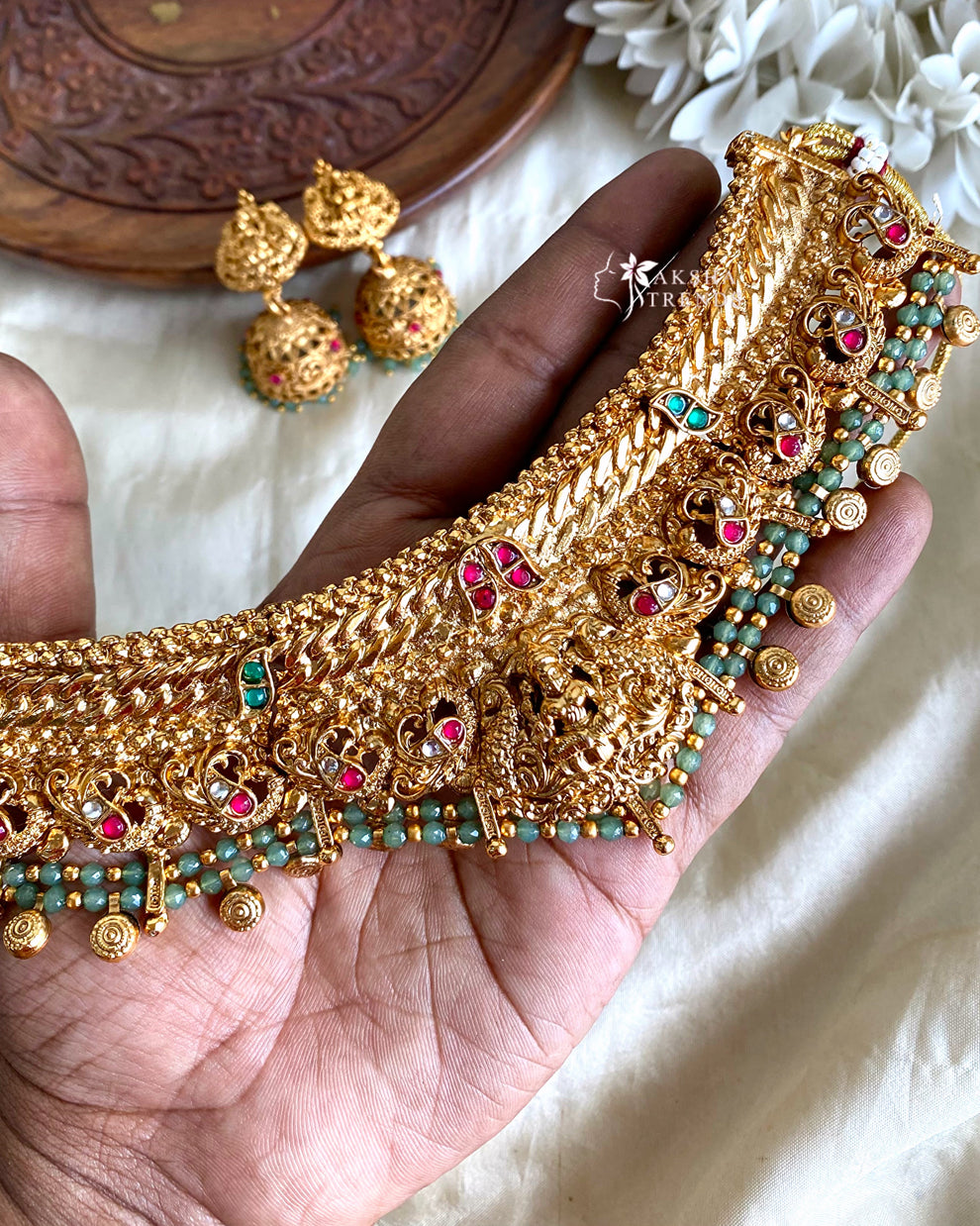 Antique Bridal choker Aksha Trends 