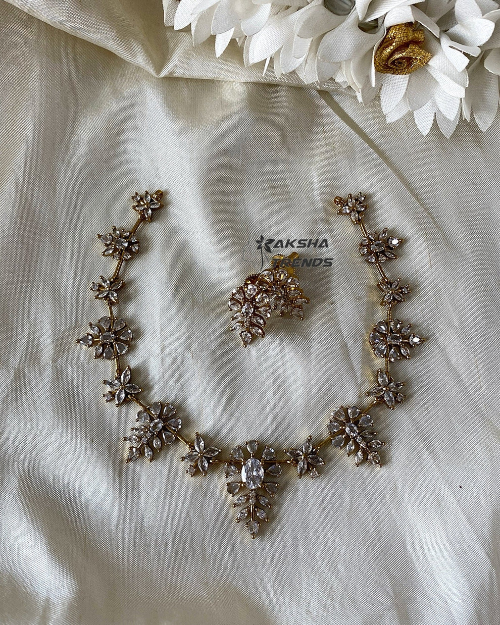 Floral diamond Necklace Aksha Trends 