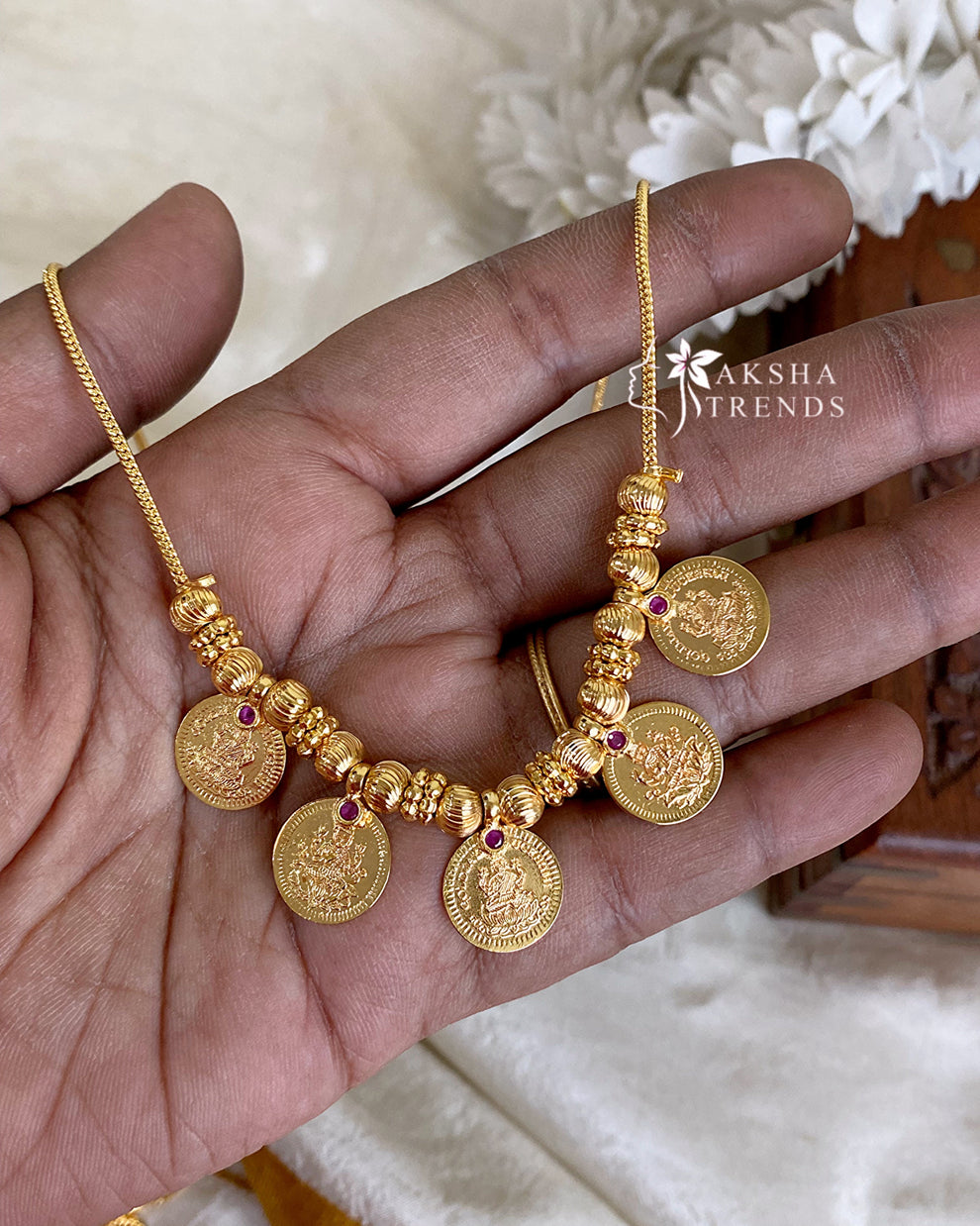Laksmi 5-gold coin chain Aksha Trends 