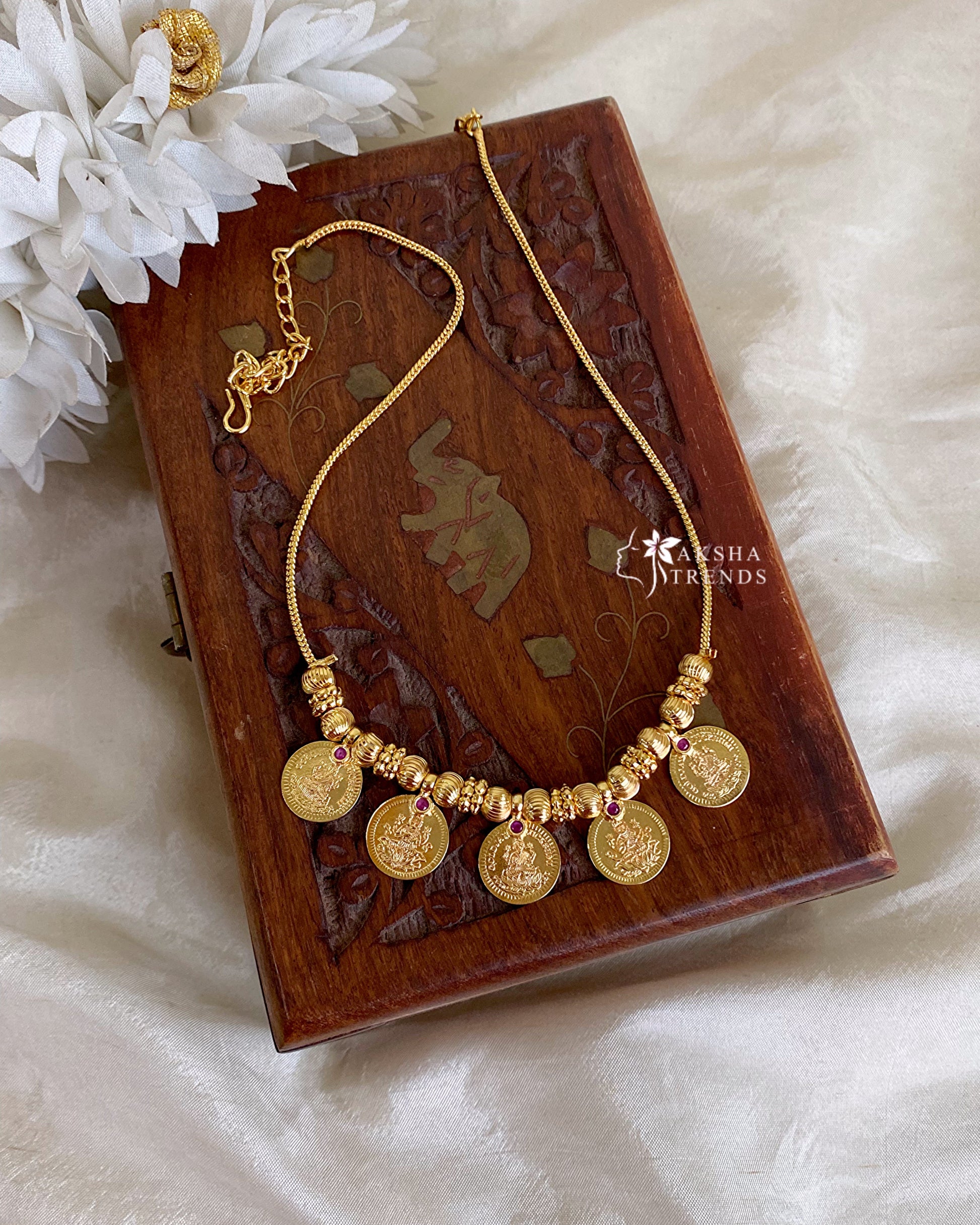 Laksmi 5-gold coin chain Aksha Trends
