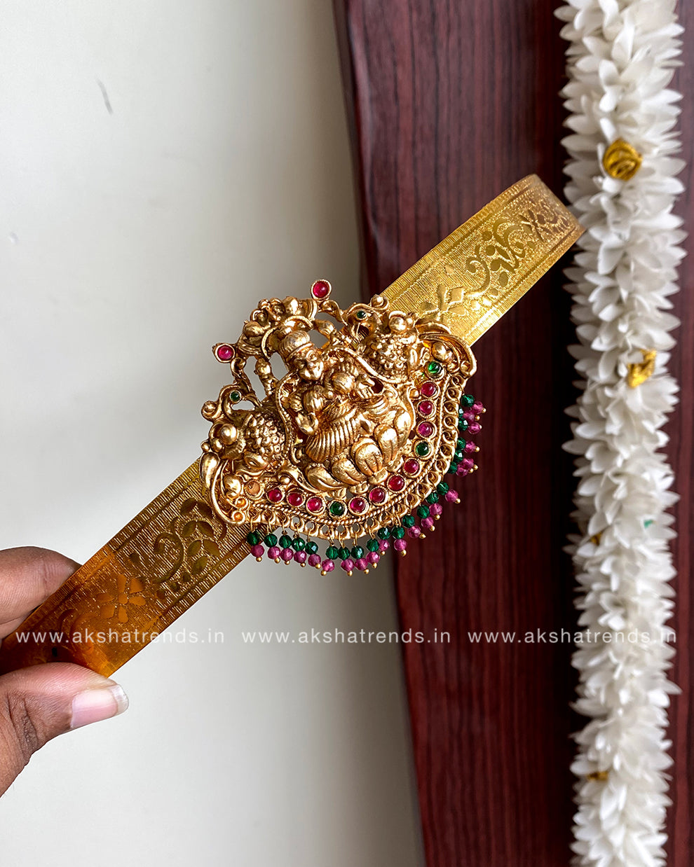Golden bridal hipbelt -lakshmi Aksha Trends 
