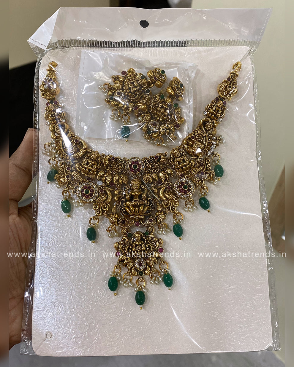 Nagas bridal Necklace Aksha Trends 