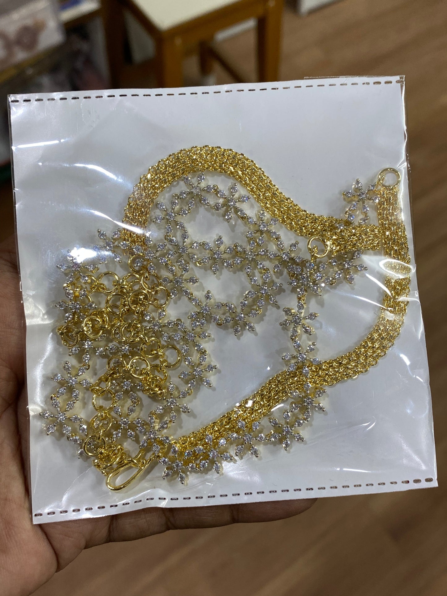 Premium Nakshatra Hipchain Aksha Trends