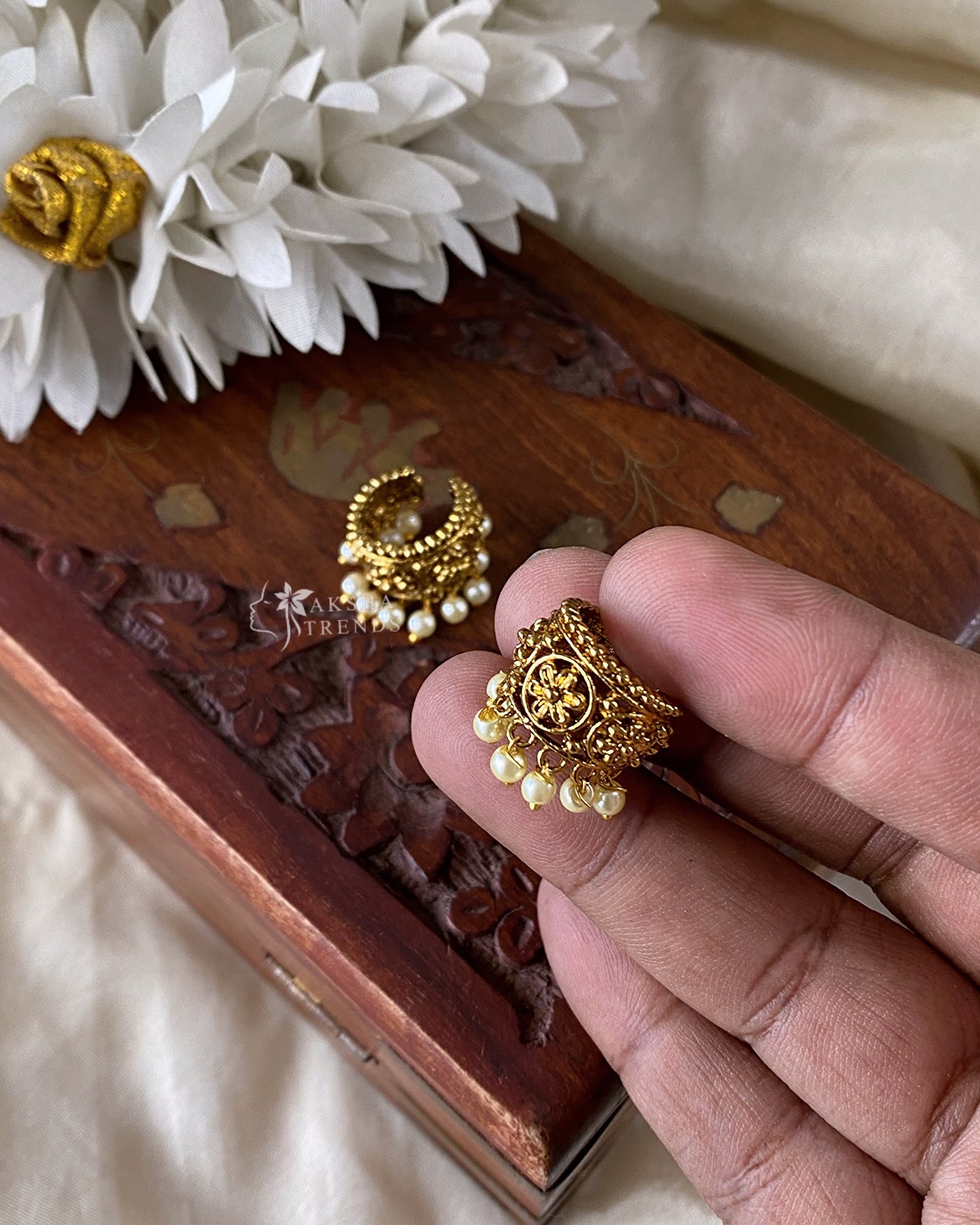 Premium Kemp Bugadi Earrings Aksha Trends